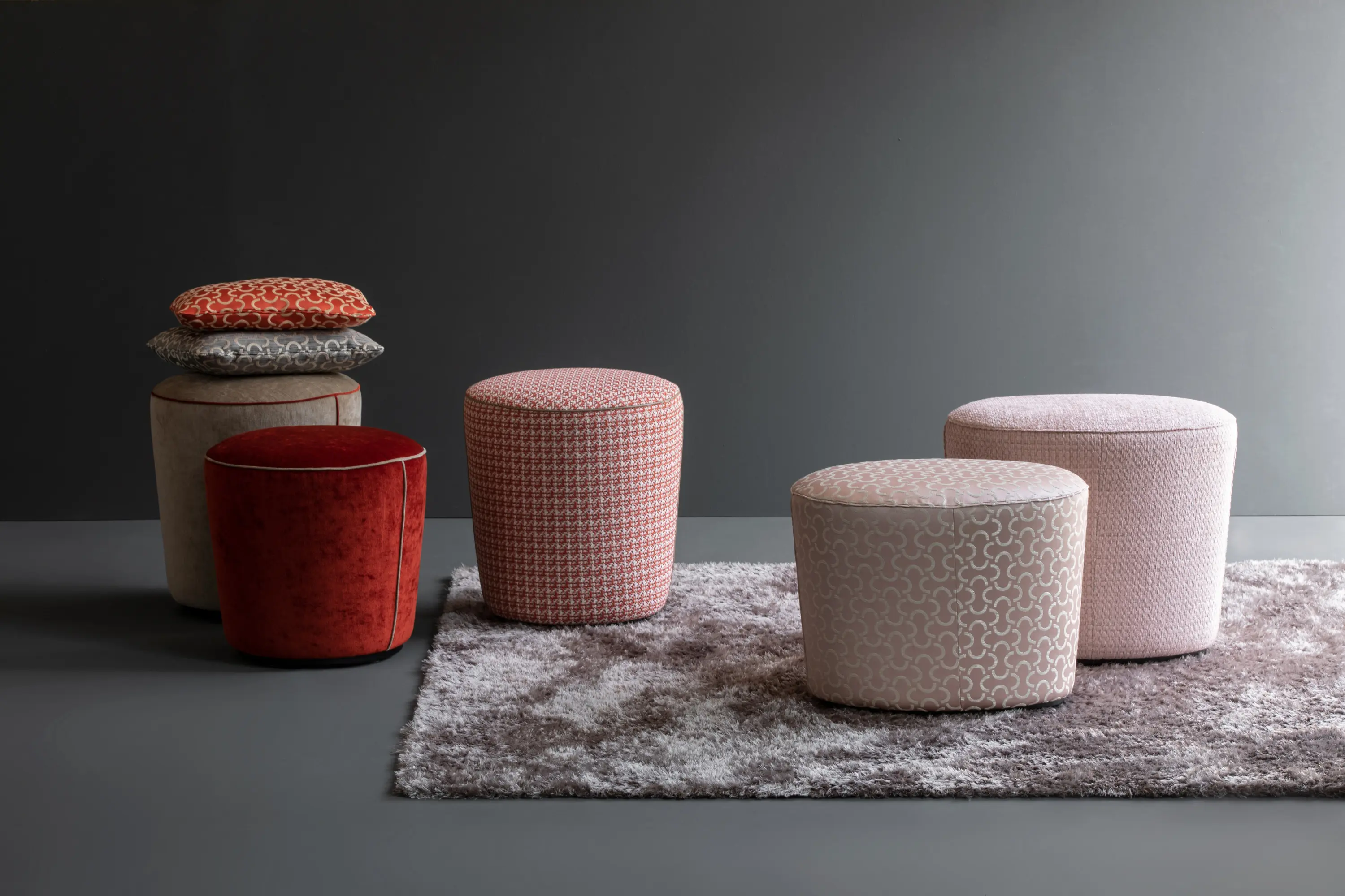 Christine Kröncke - Easy Hocker oval