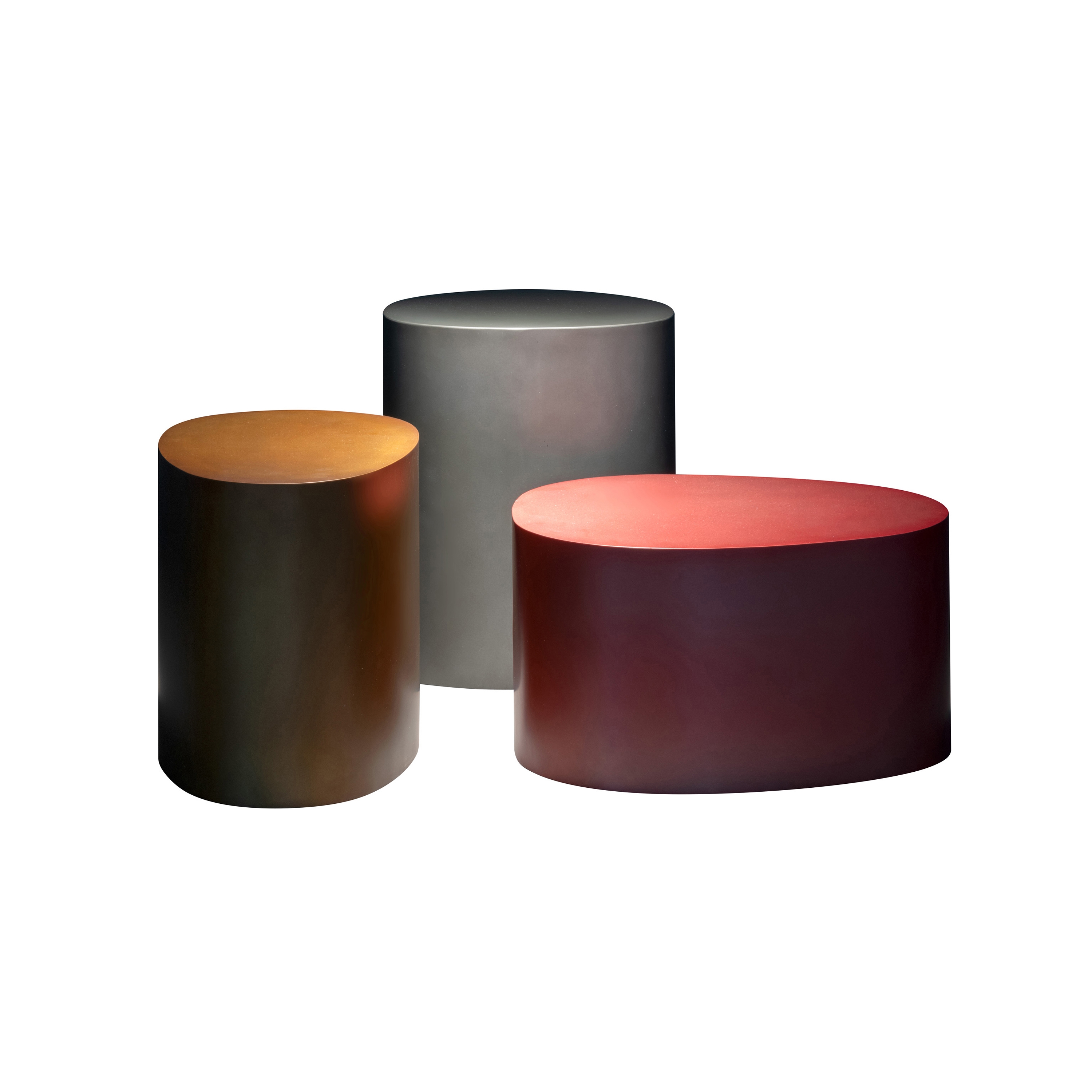 Vertoon produk KOI Side Table van vervaardiger Christine Kröncke