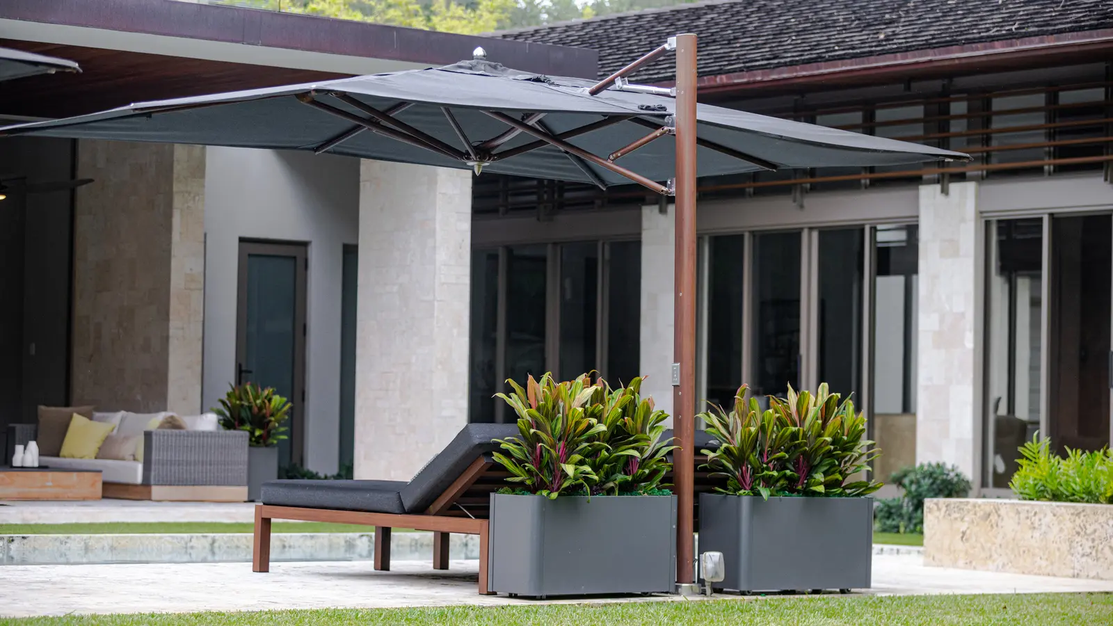 Tuuci - Mainland Planter