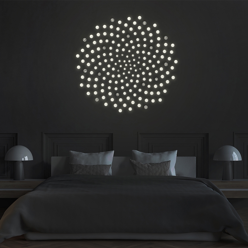 WALL LAMP