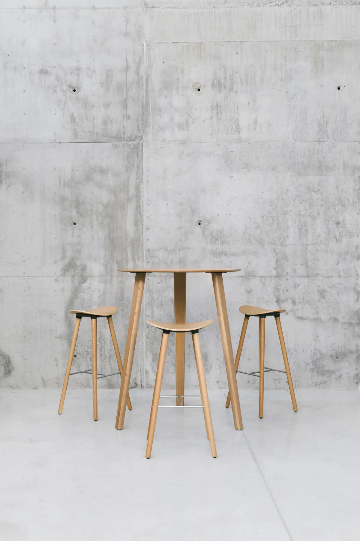 ENEA - Taburete Coma Wood