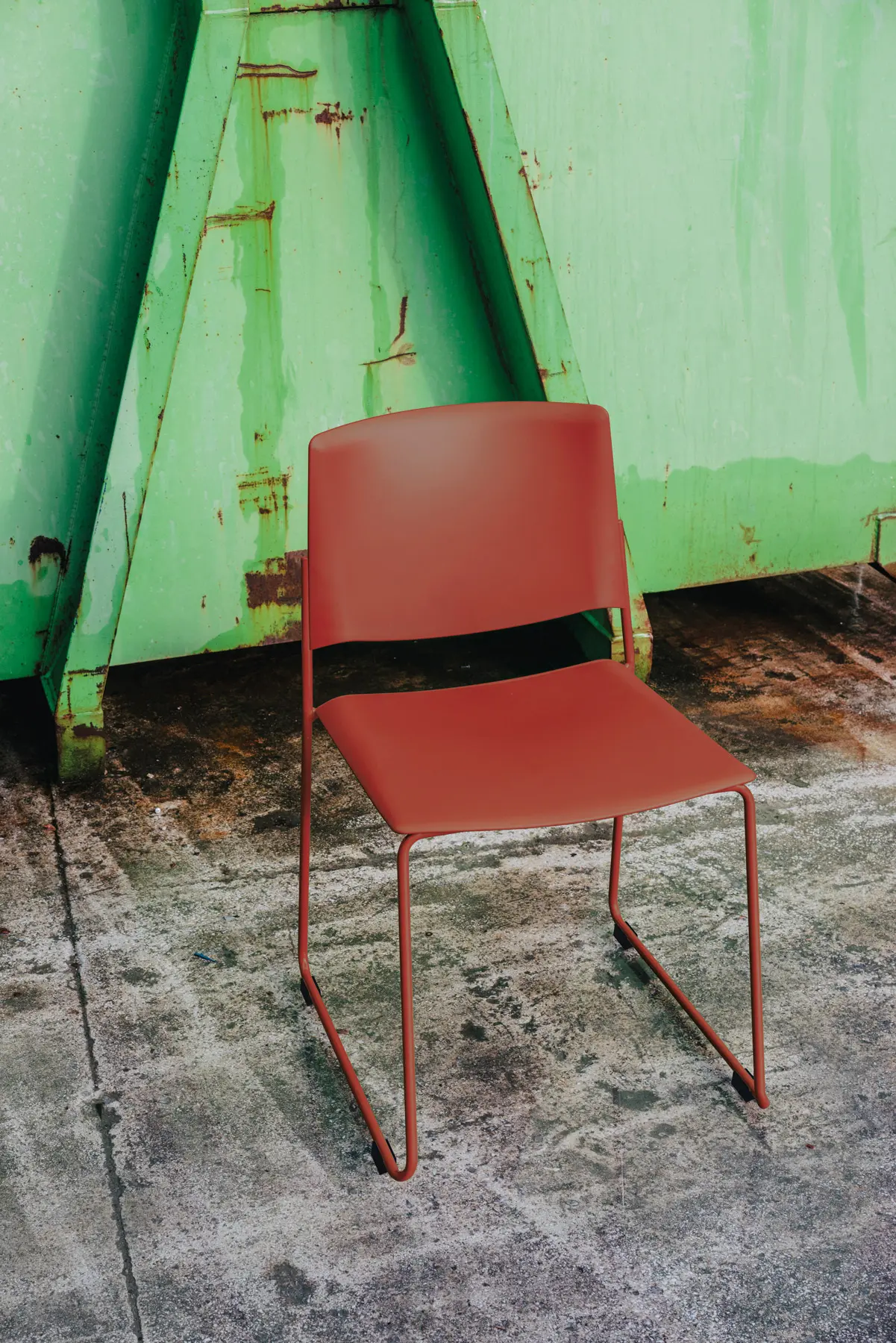 ENEA - Ema sledge chair with open backrest