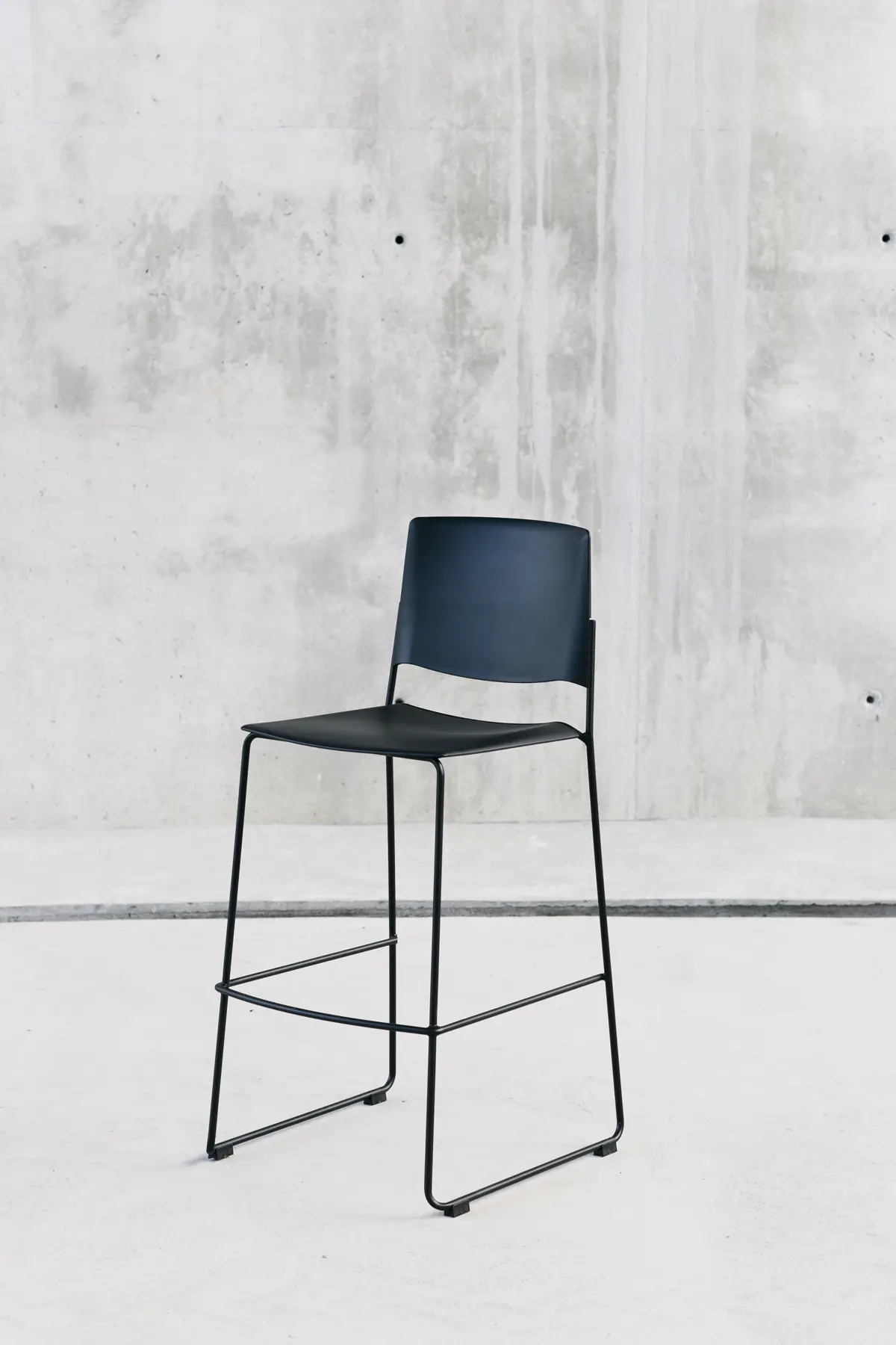 ENEA - Ema stool with open backrest