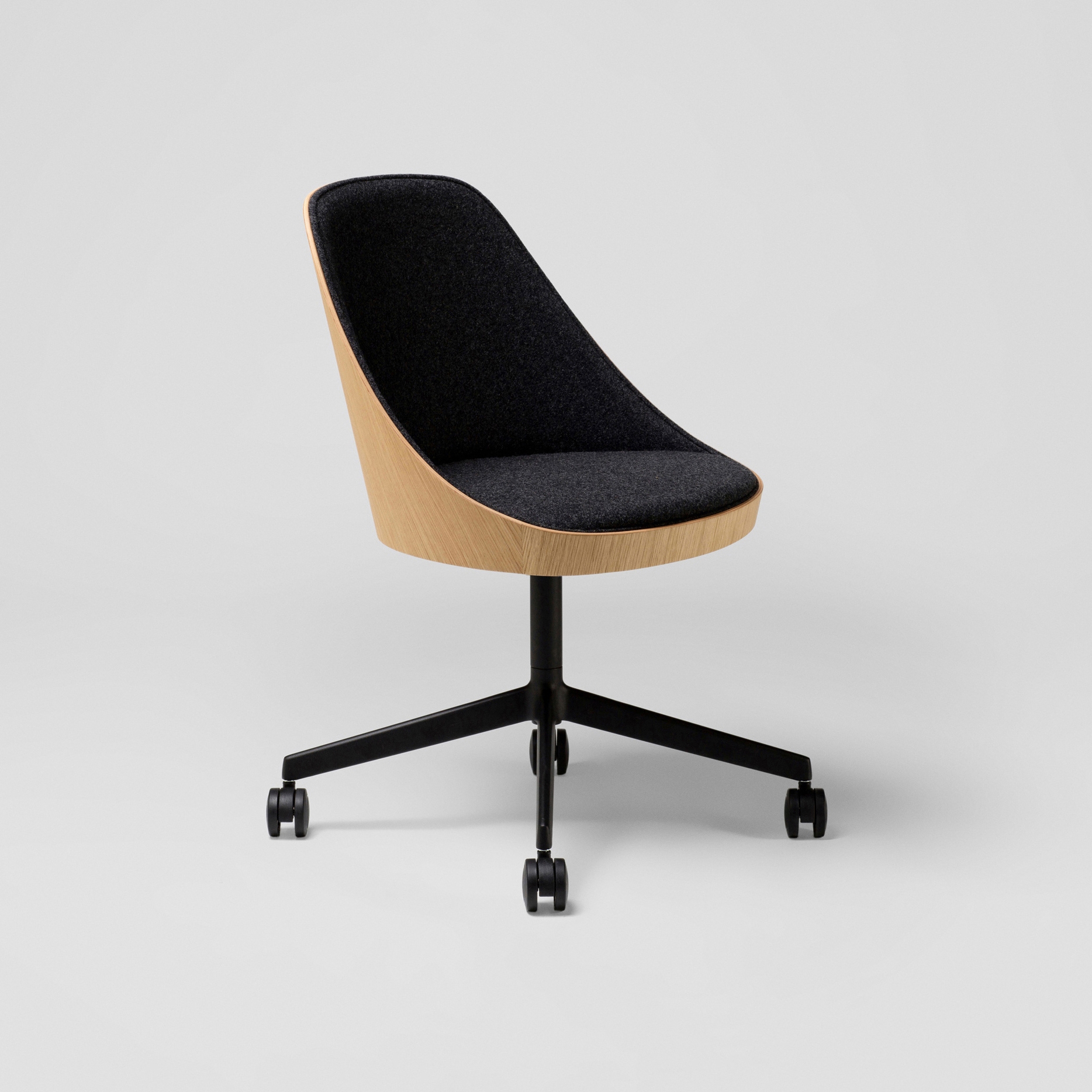 Mostrar el producto Silla Kaiak confident con ruedas del fabricante ENEA