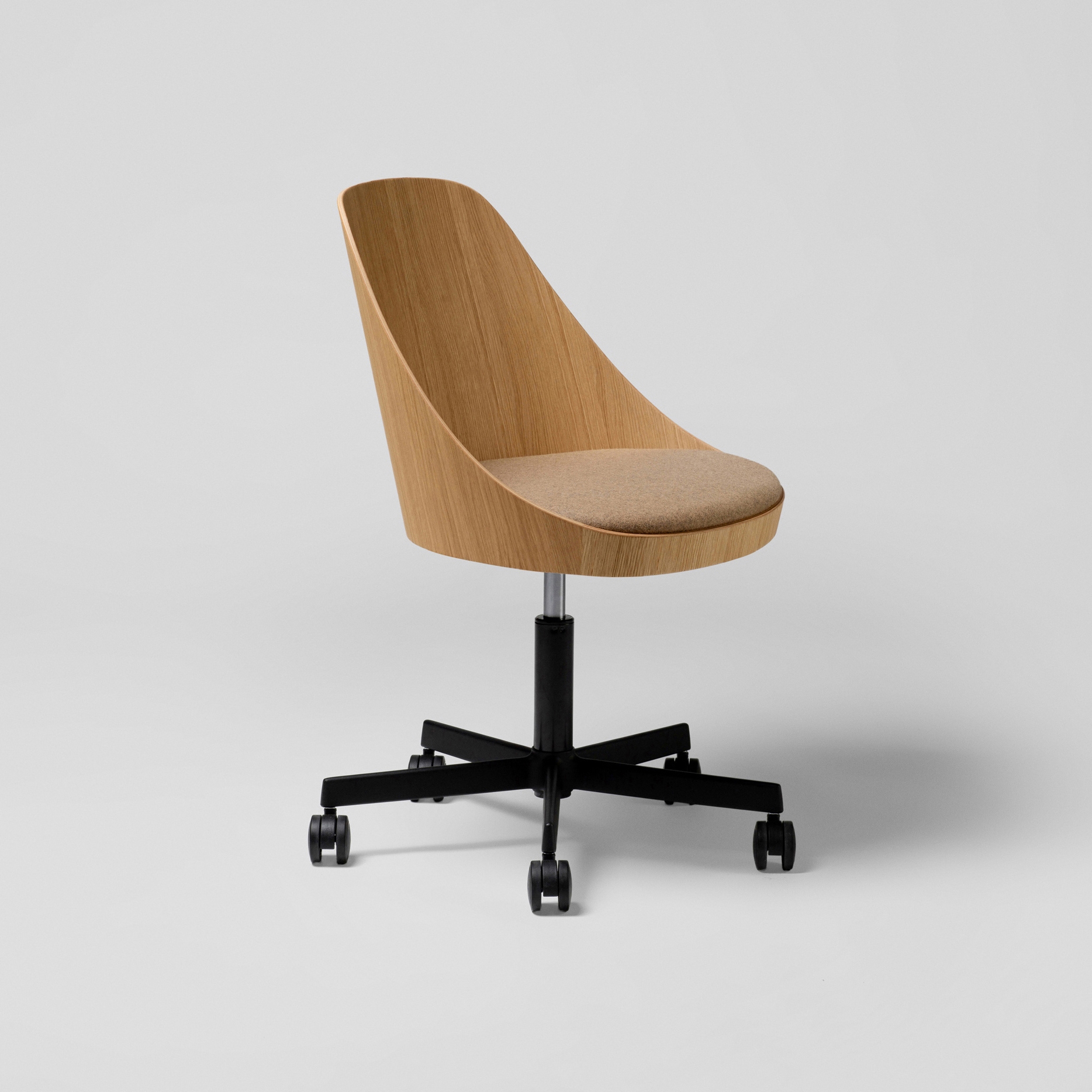 Mostrar el producto Silla de oficina Kaiak del fabricante ENEA