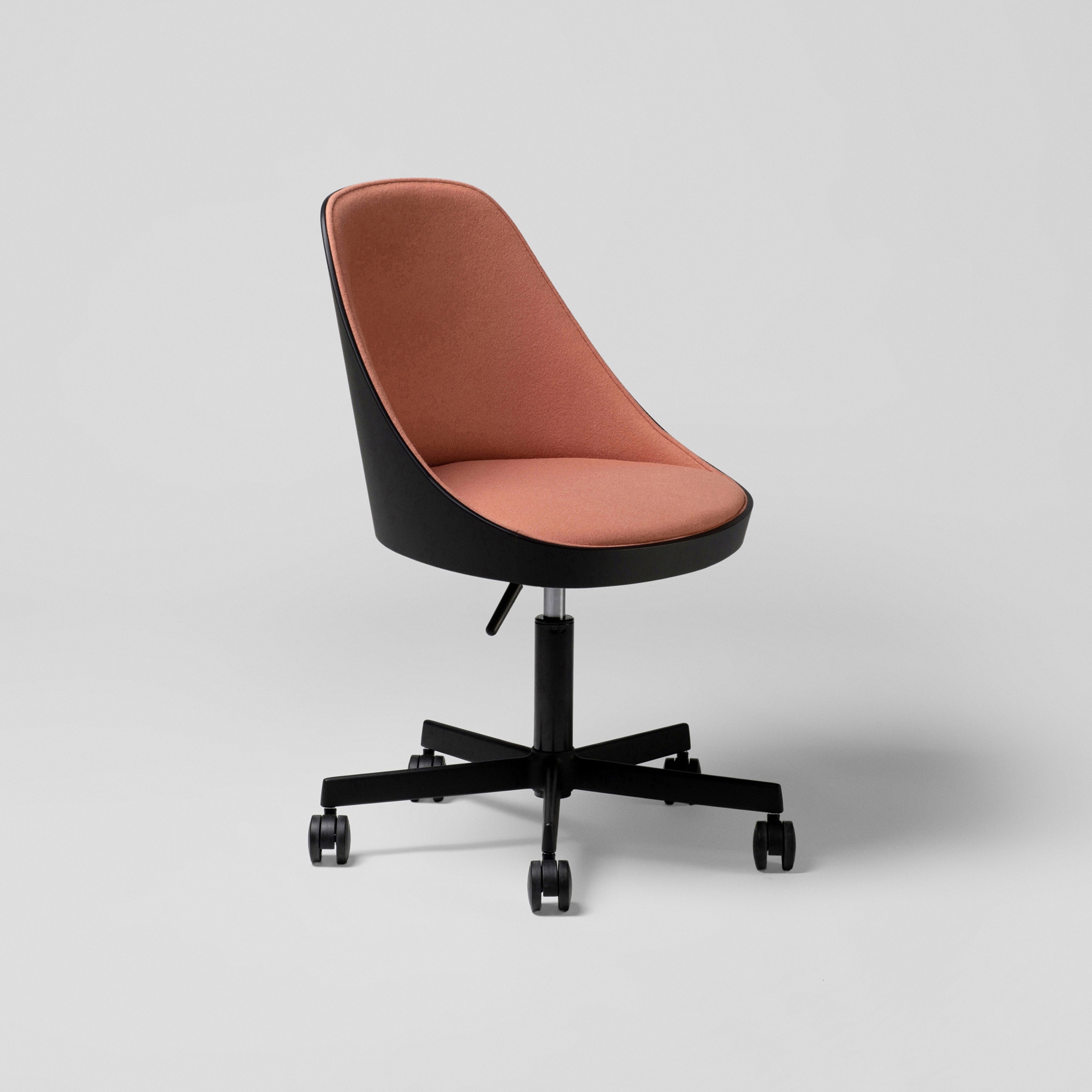 Mostrar el producto Silla de oficina Kaiak del fabricante ENEA