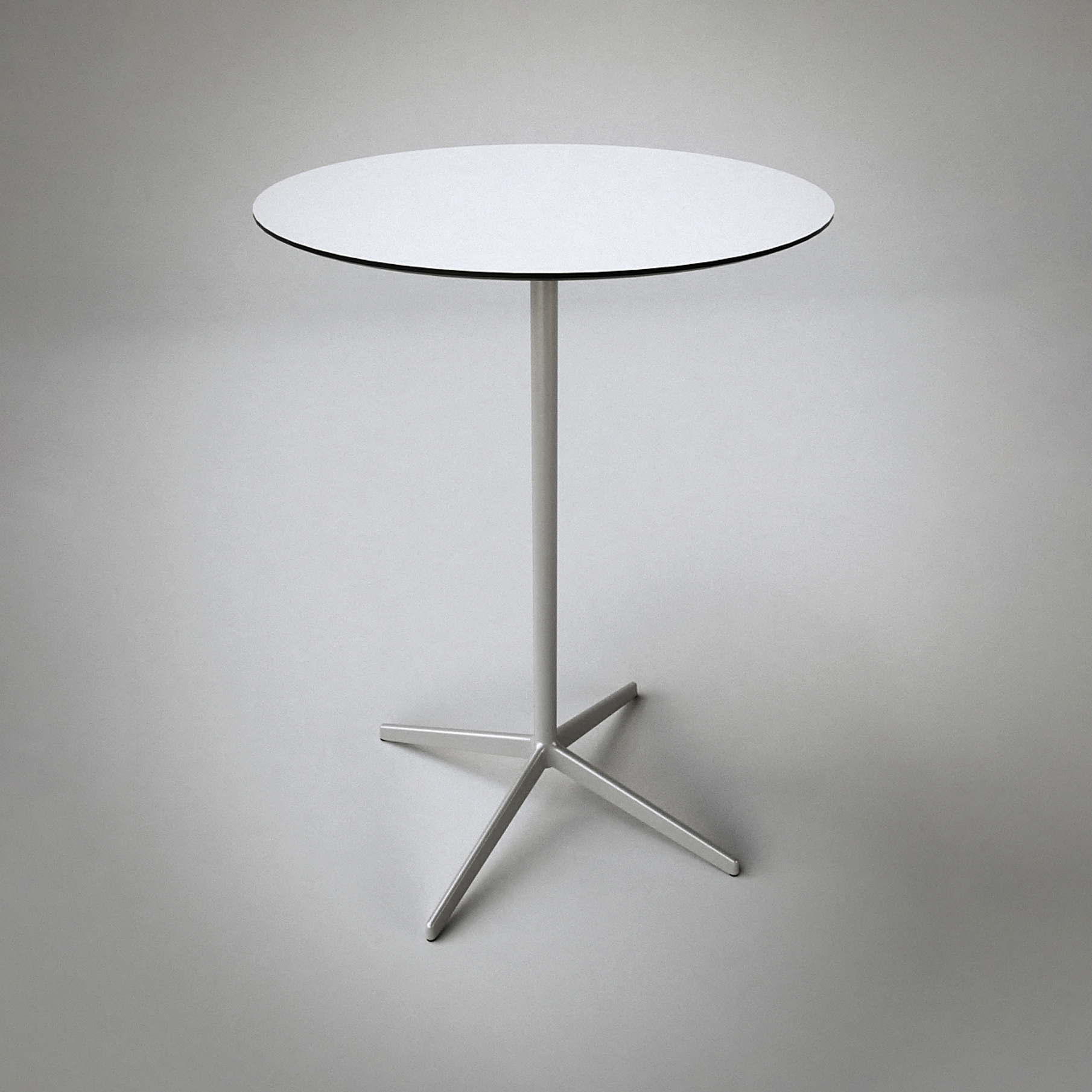 Display product Lottus AL table from manufacturer ENEA