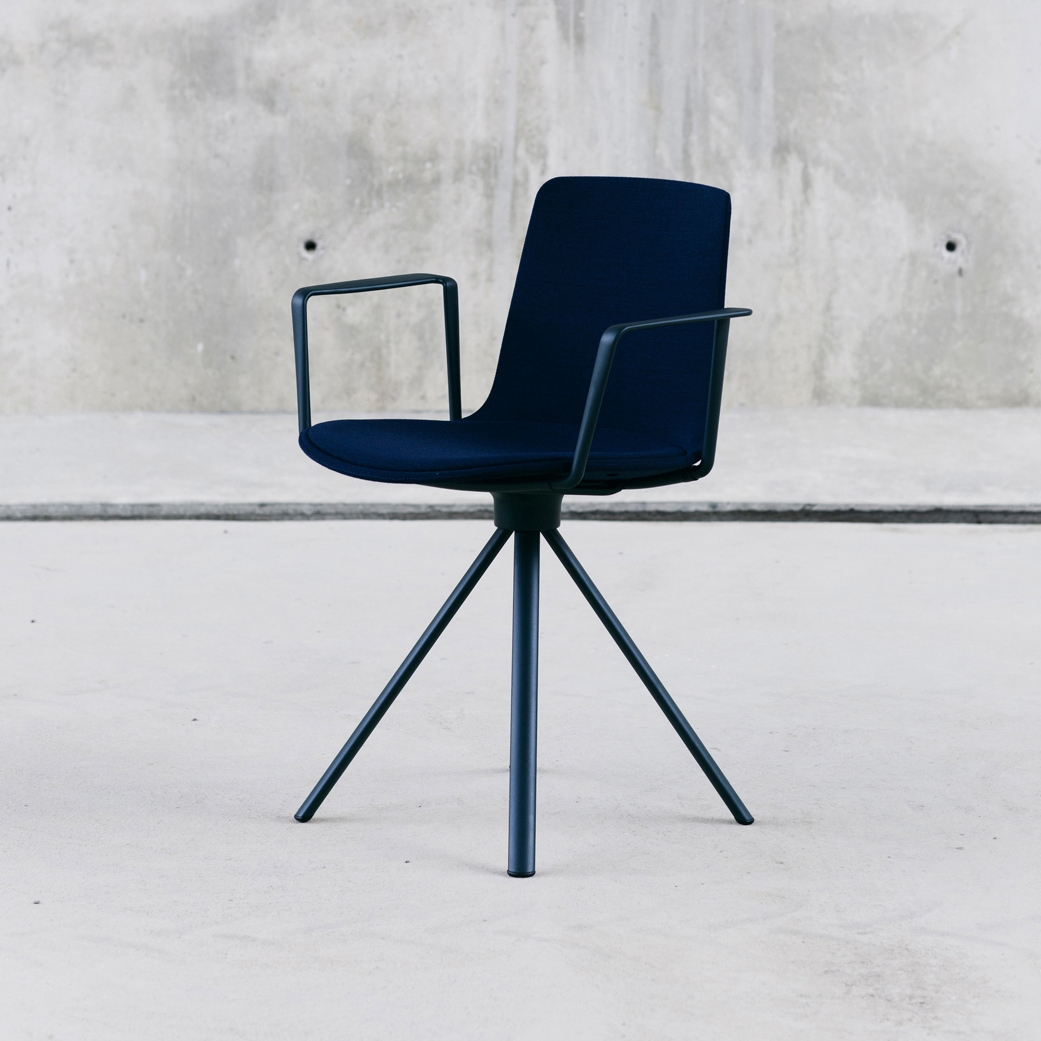 Produkt Lottus spin chair des Herstellers ENEA anzeigen