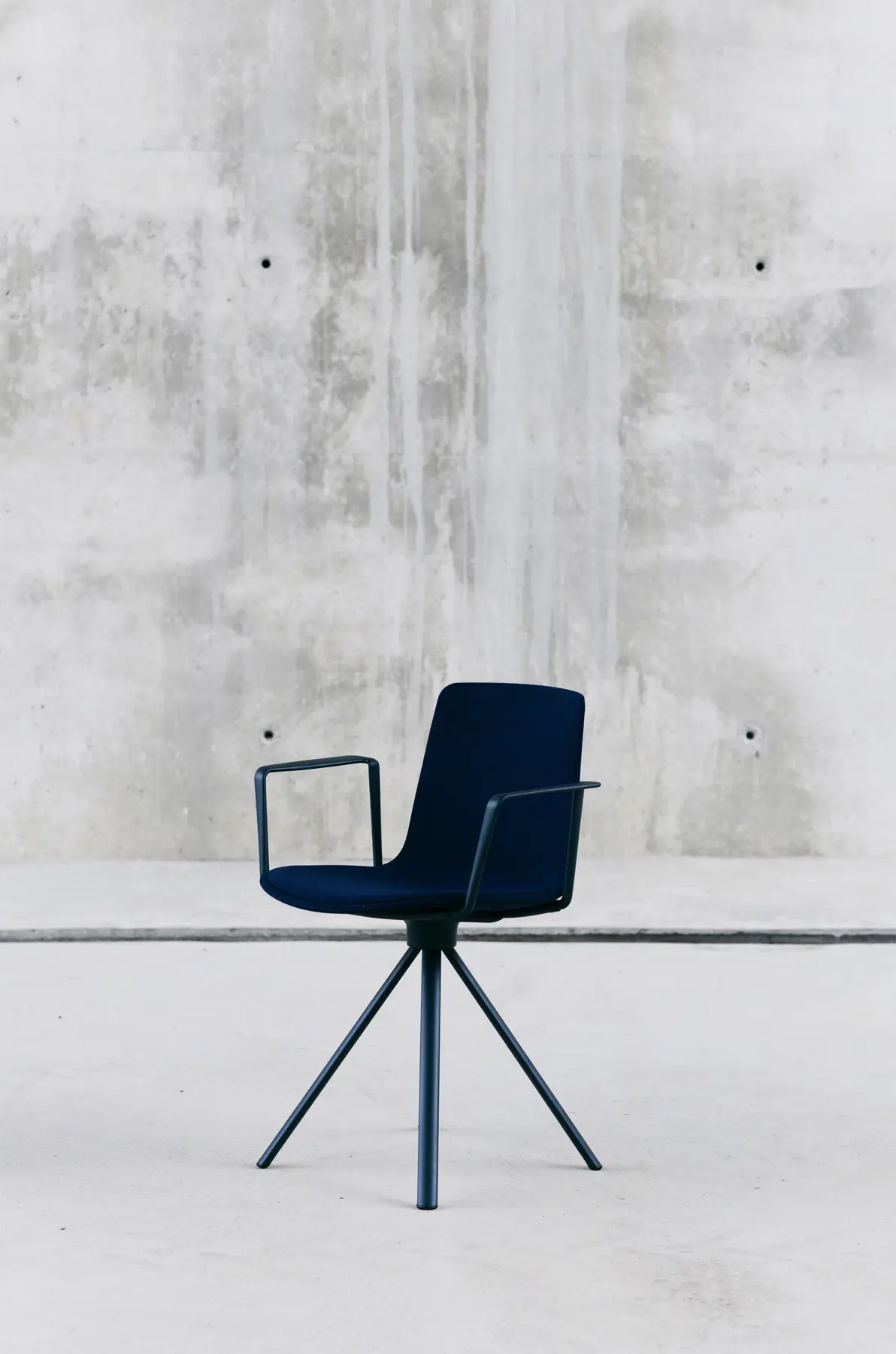 ENEA - Chaise Lottus spin