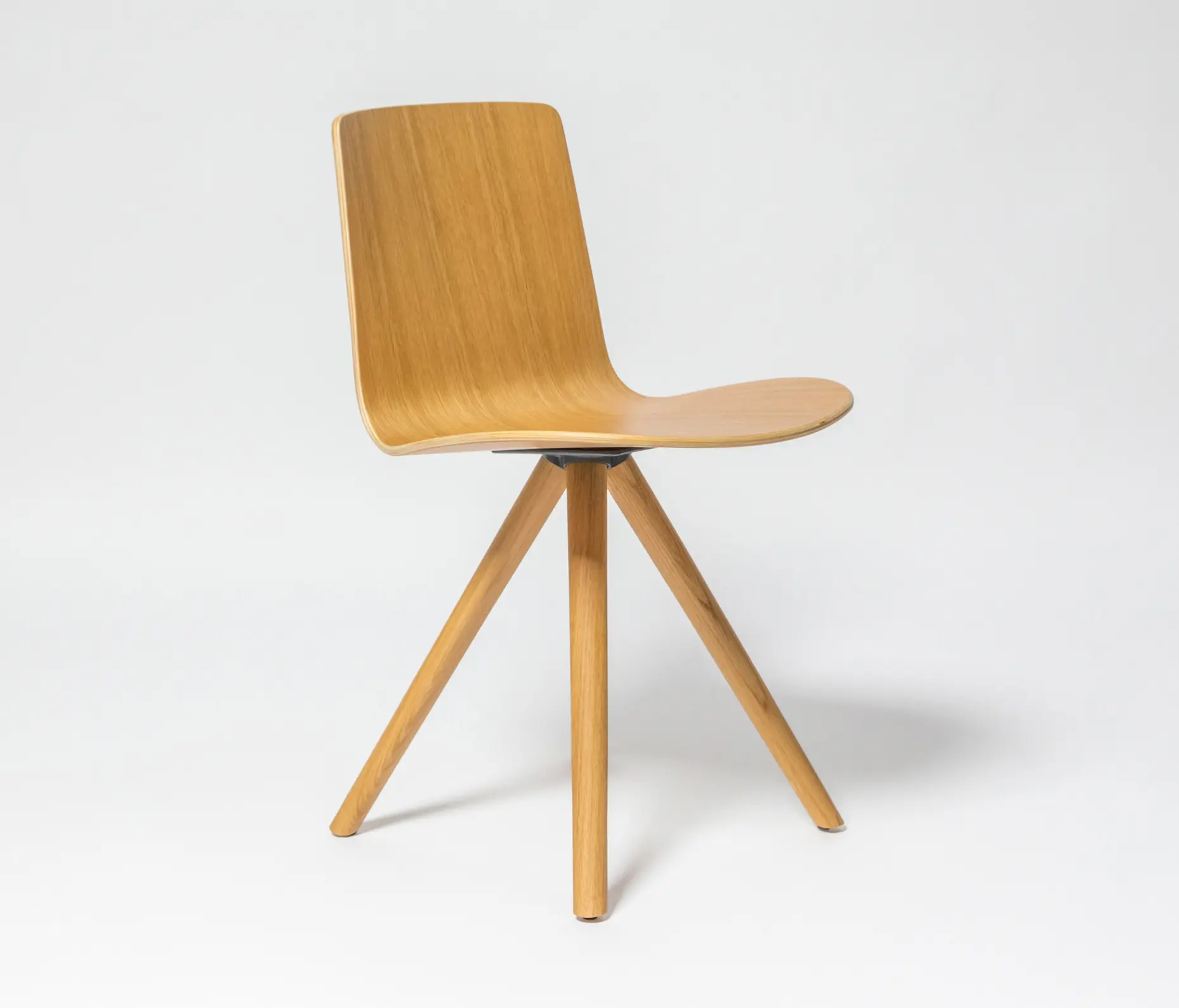 ENEA - Chaise Lottus Wood spin