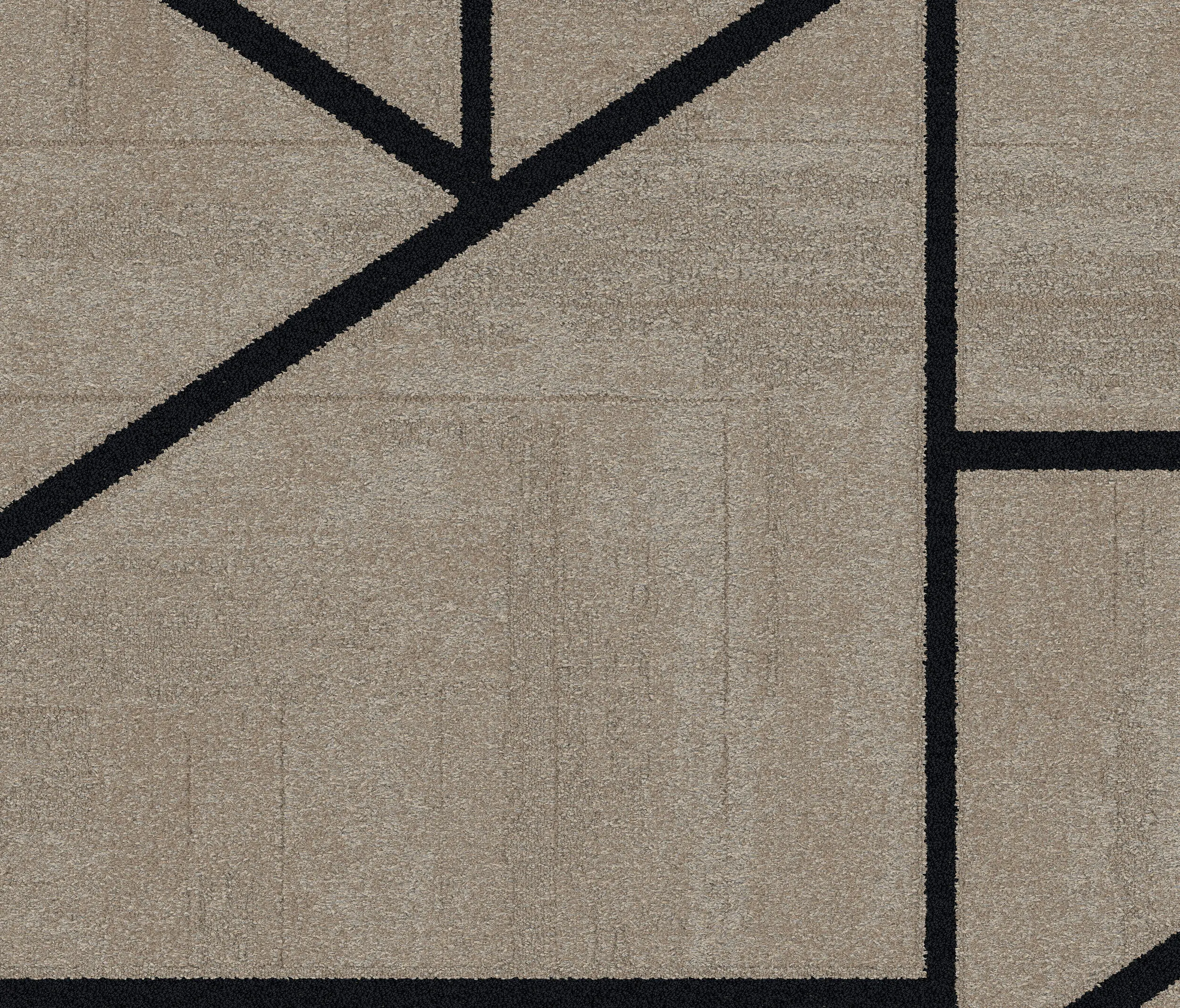 Interface - LC02
2369002 Walnut