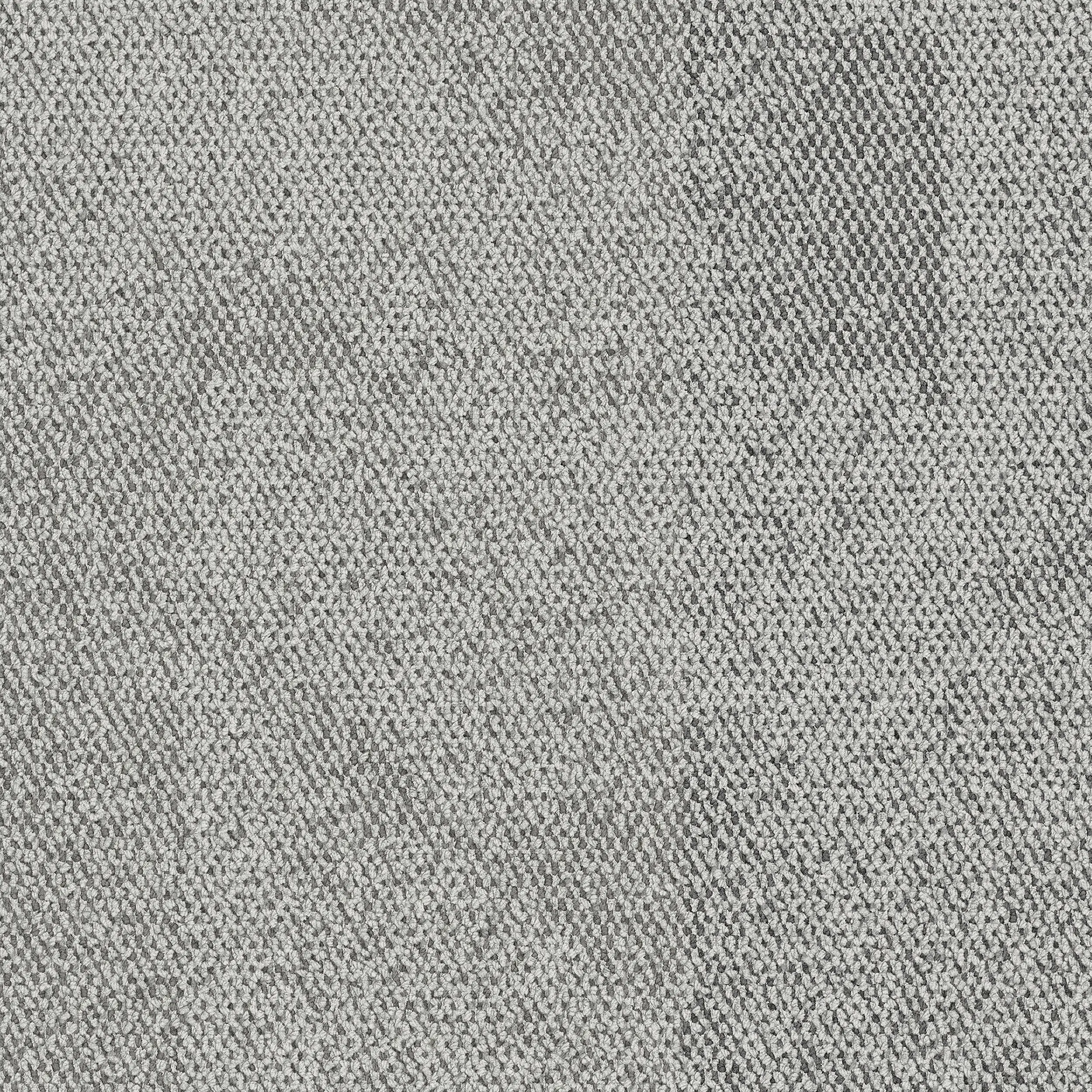 Interface - Paver
8337207 Silver
