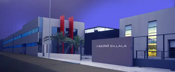 gallery-slide-0