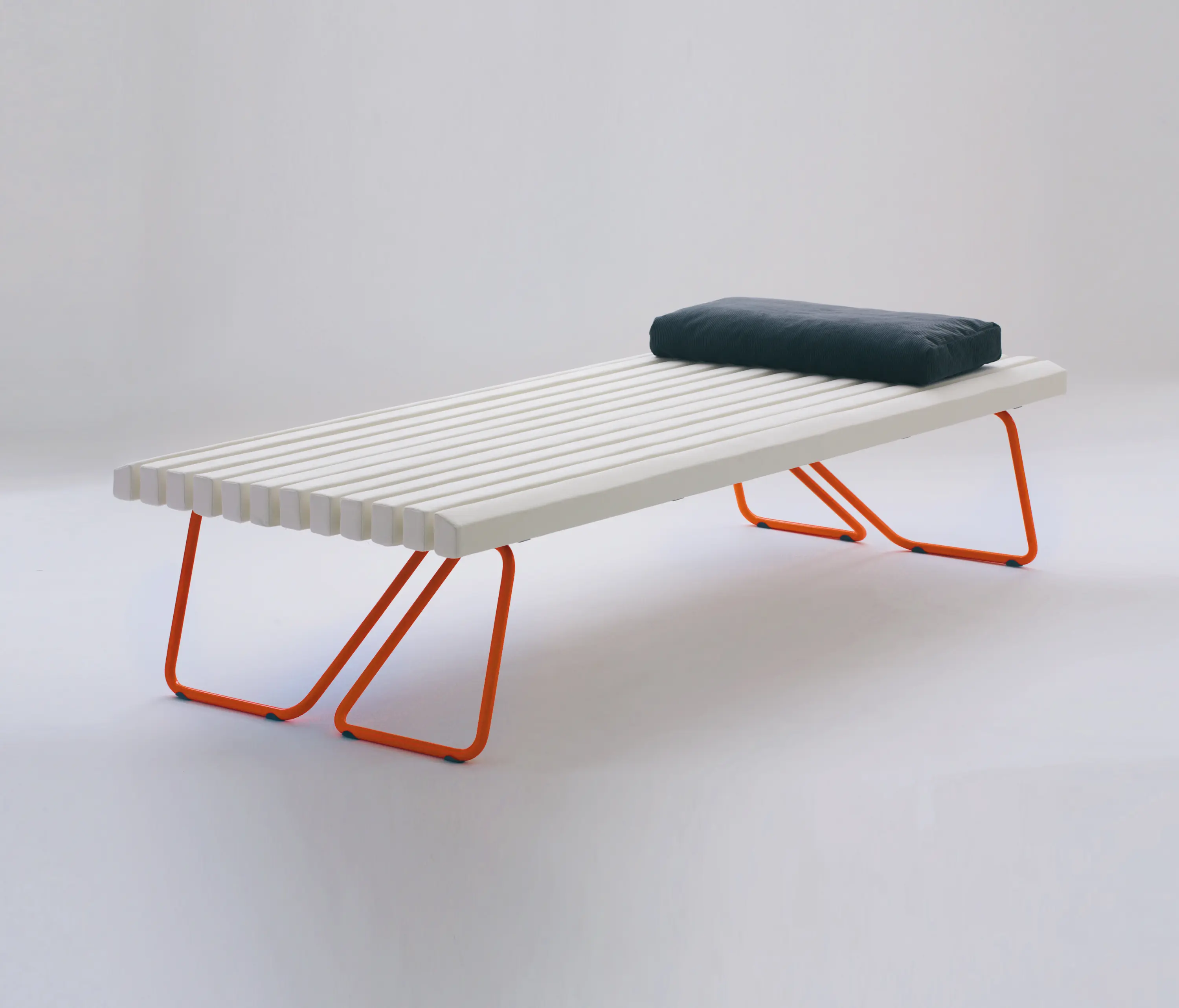 Formfjord - B194 Bench
