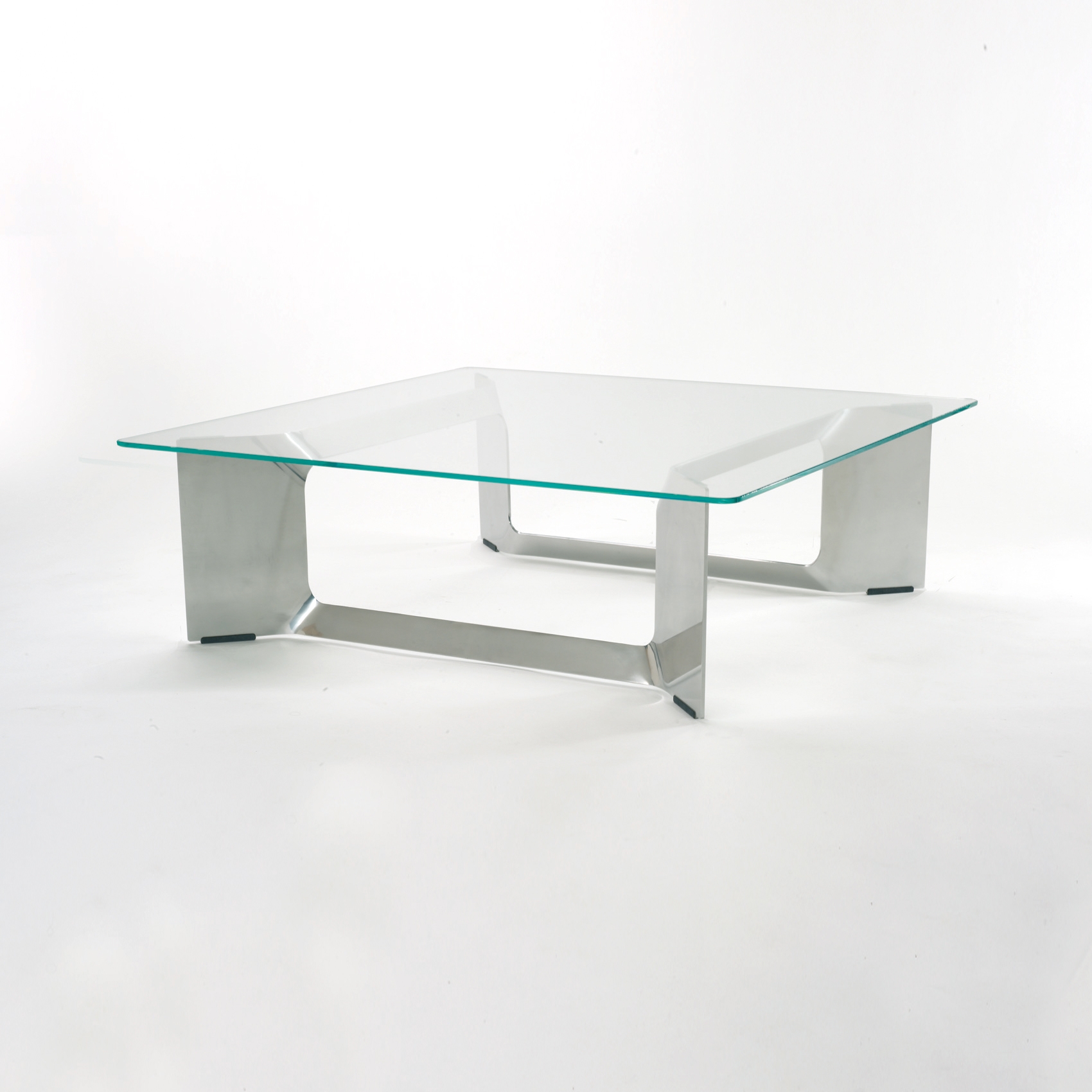 Afficher le produit Void Low table du fabricant Formfjord