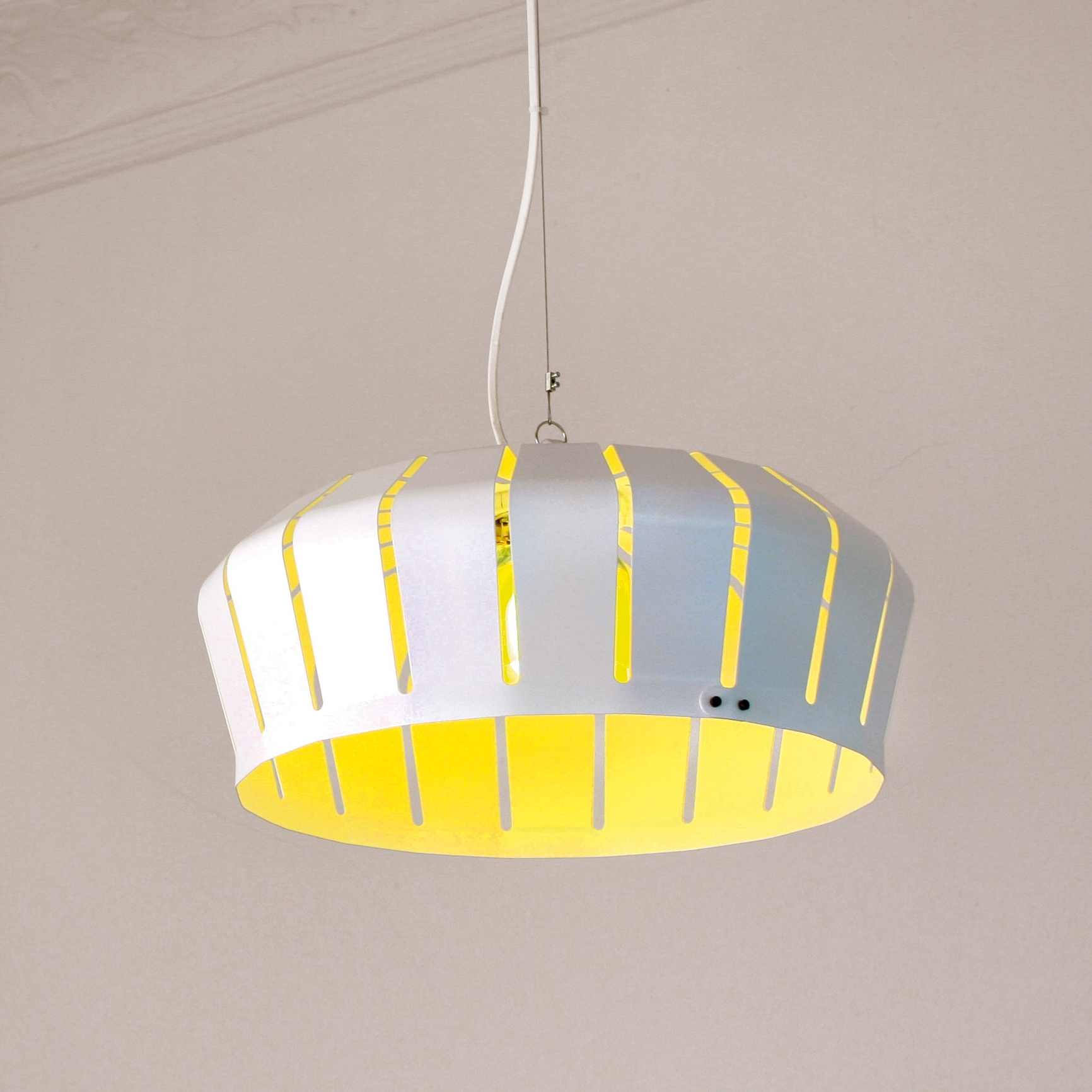 Vertoon produk Crown Pendant lamp van vervaardiger Formfjord