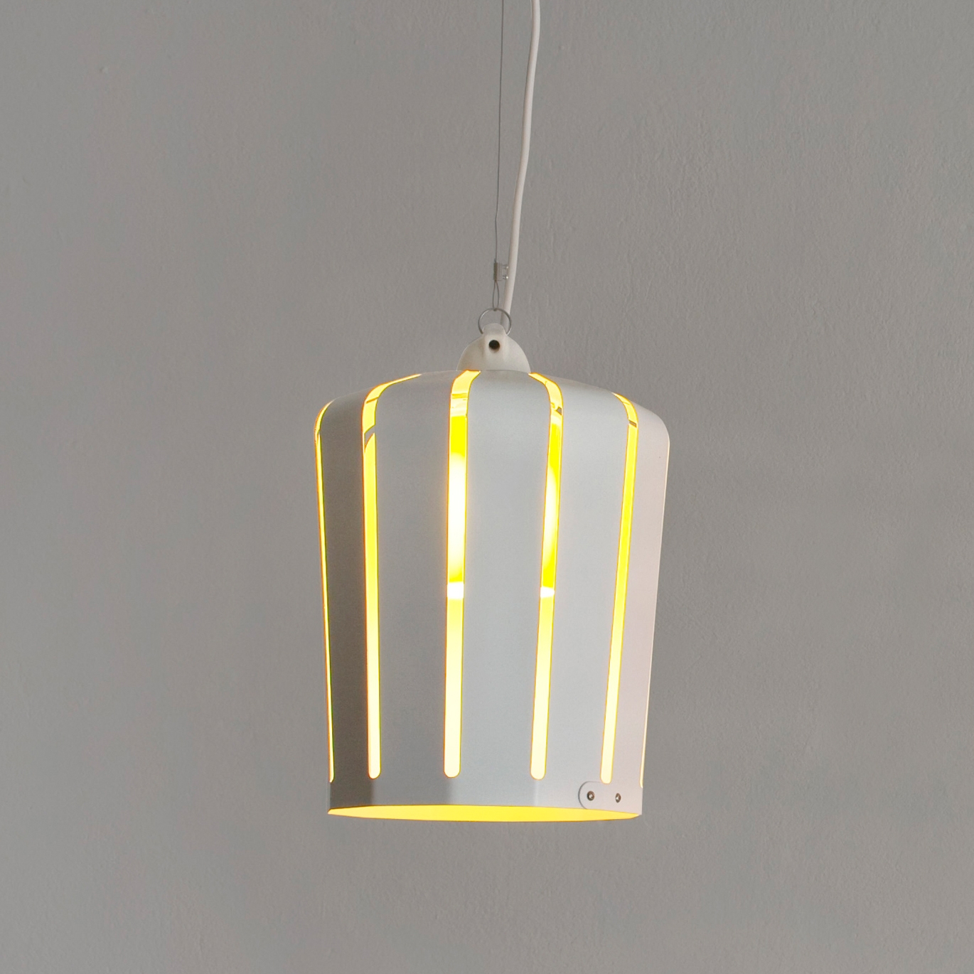 Display product Crown Pendant lamp from manufacturer Formfjord