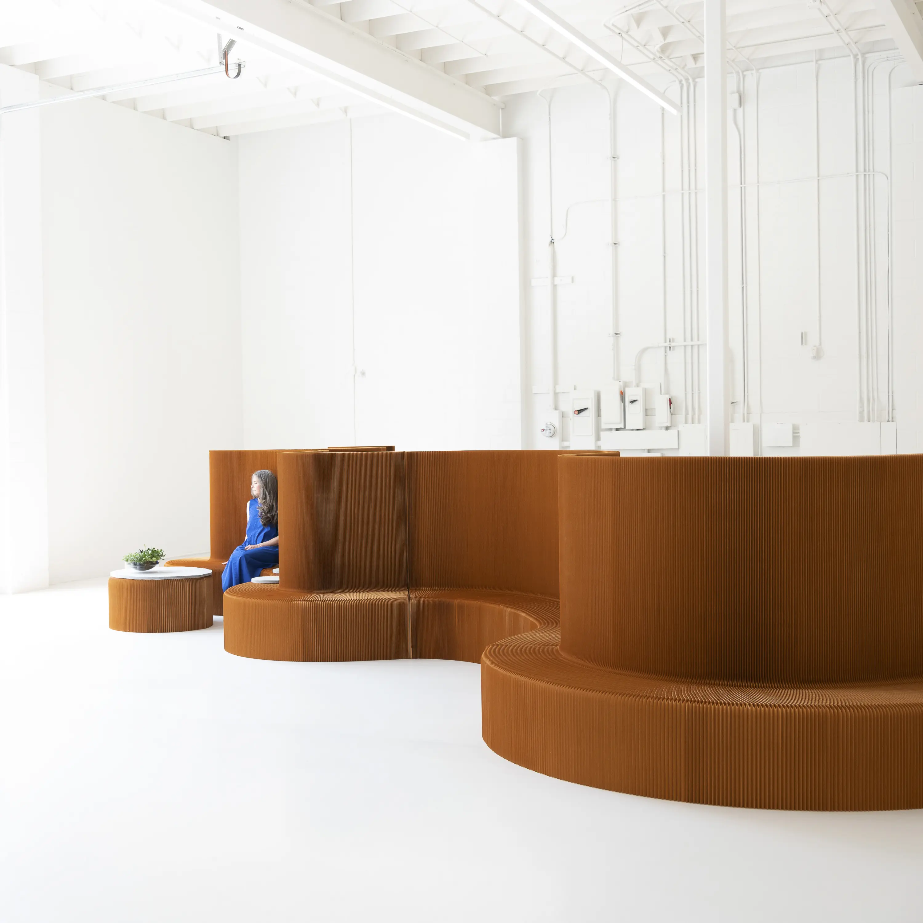 molo - benchwall | high backed seating + room divider