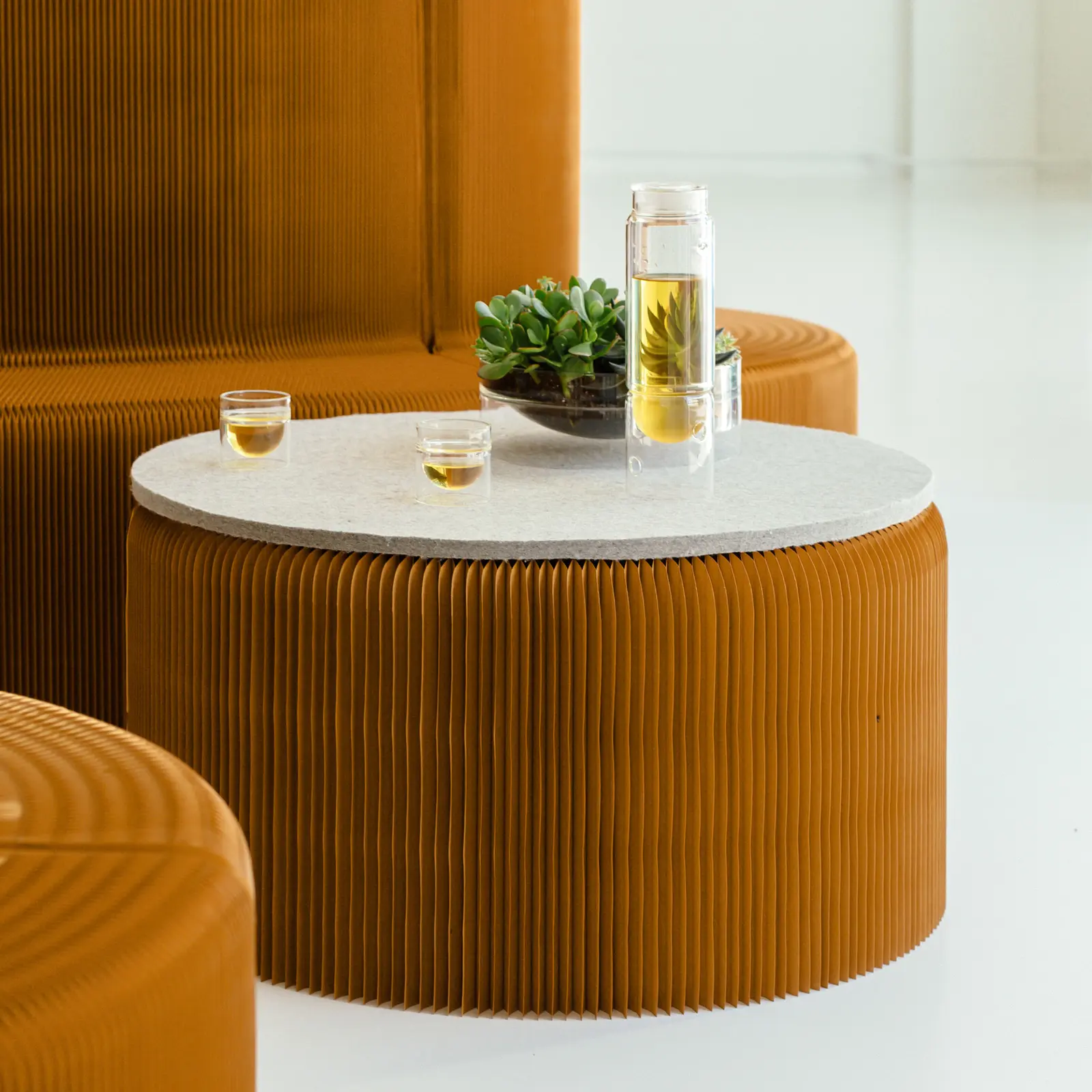 Snallow FLOAT | LARGE SHALLOW BOWL - Plant pots from molo | Architonic