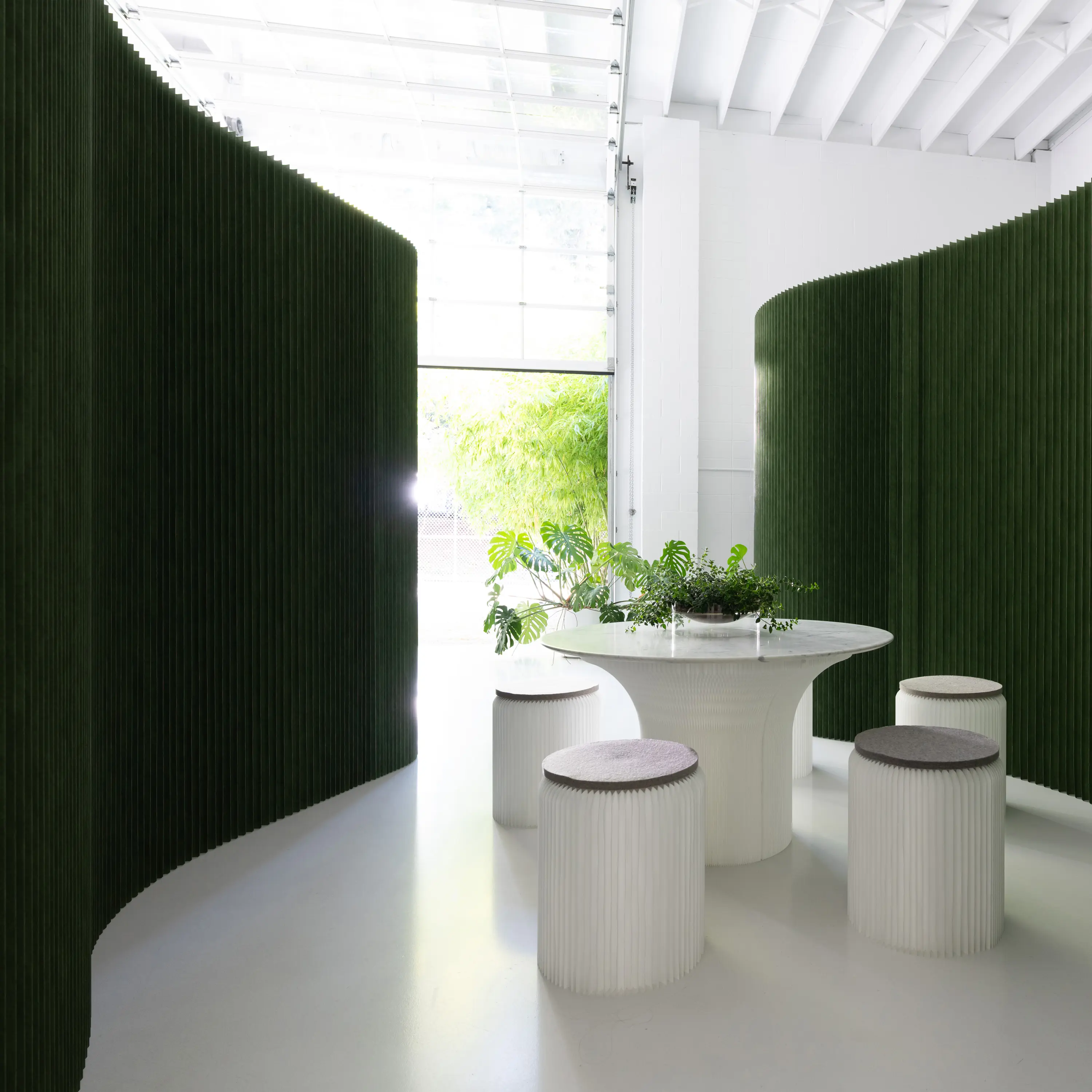 molo - textile softwall | flexible freestanding partition