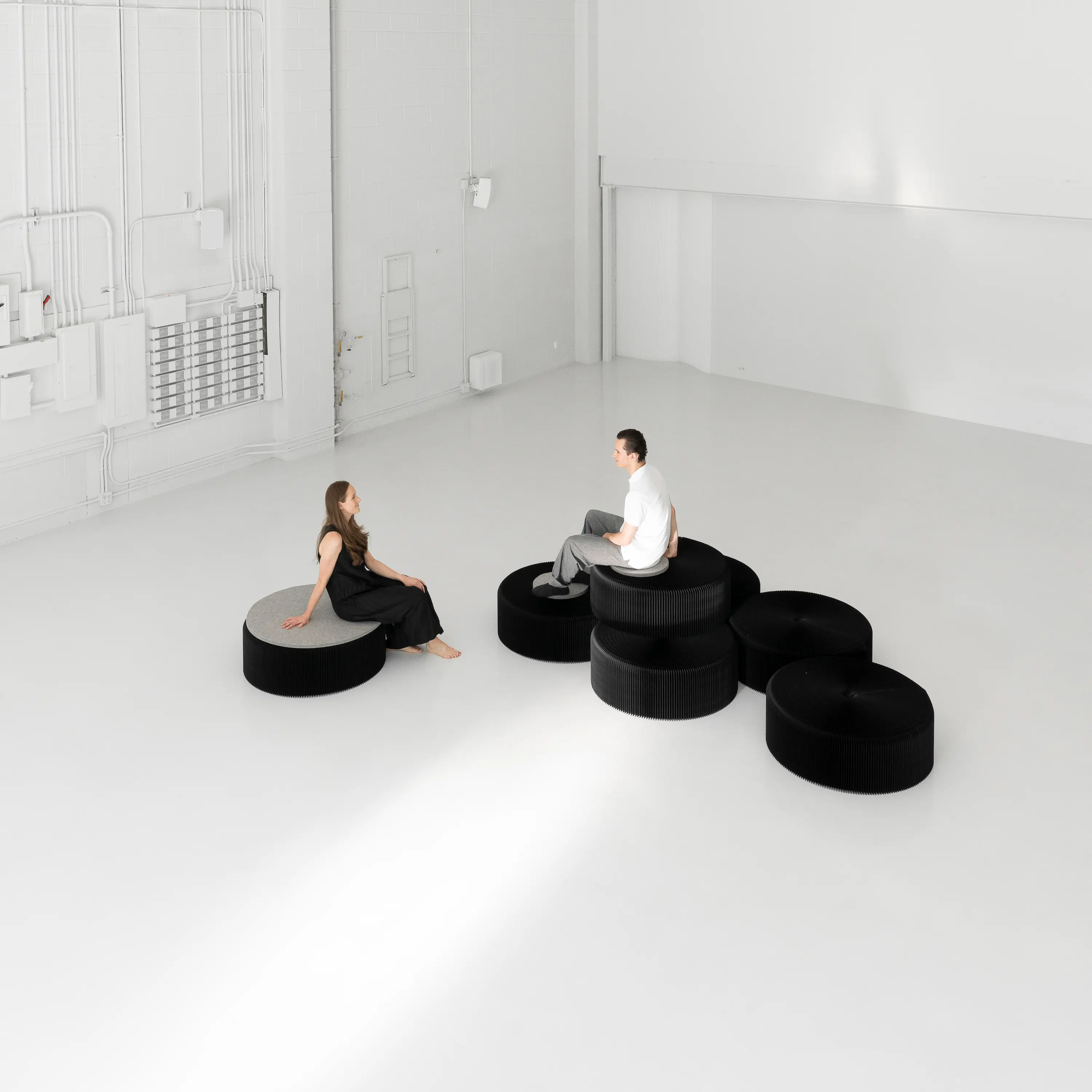 molo - softseating | folding paper stool, bench and table