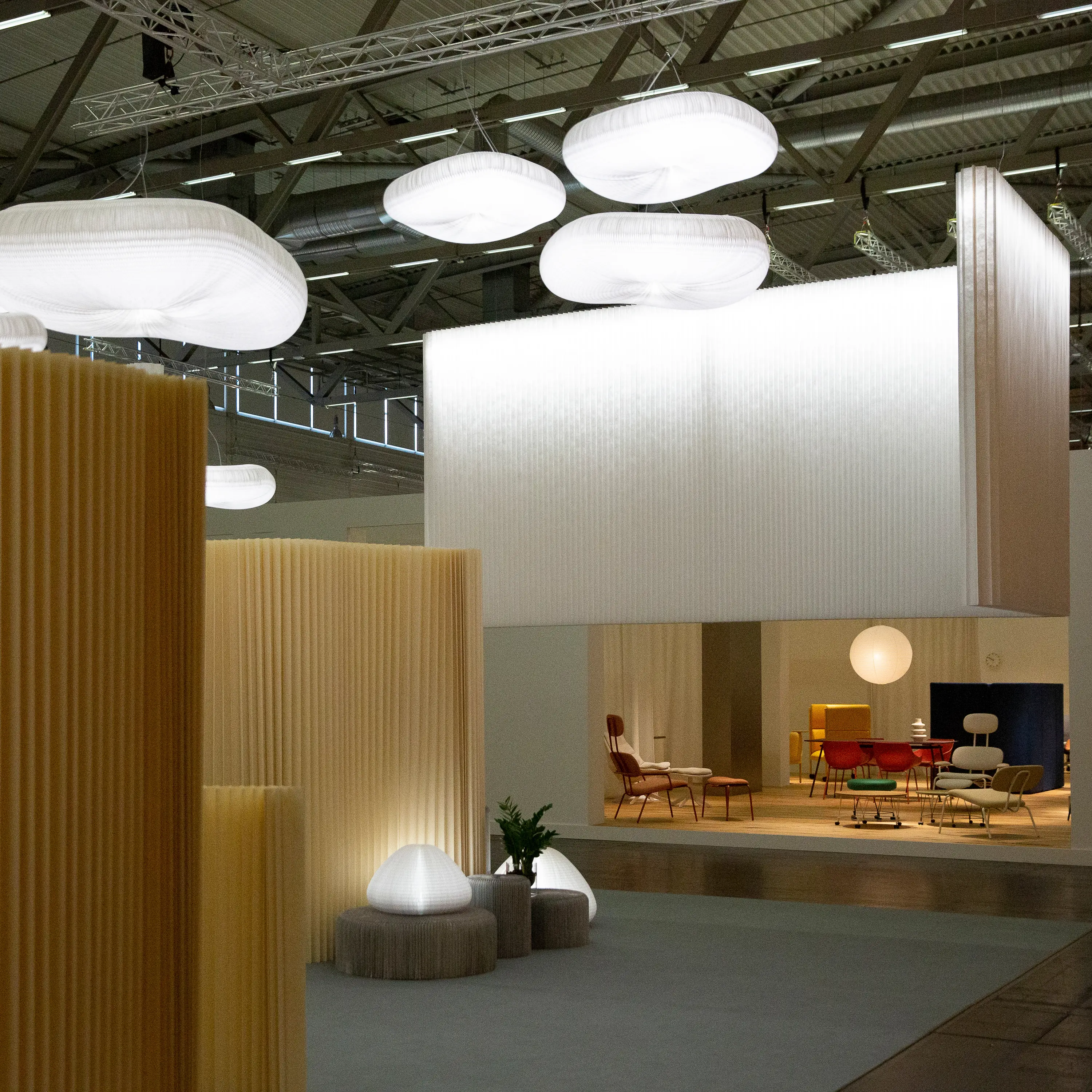molo - suspended softwall + softblock luminaires | luminous hanging partitions