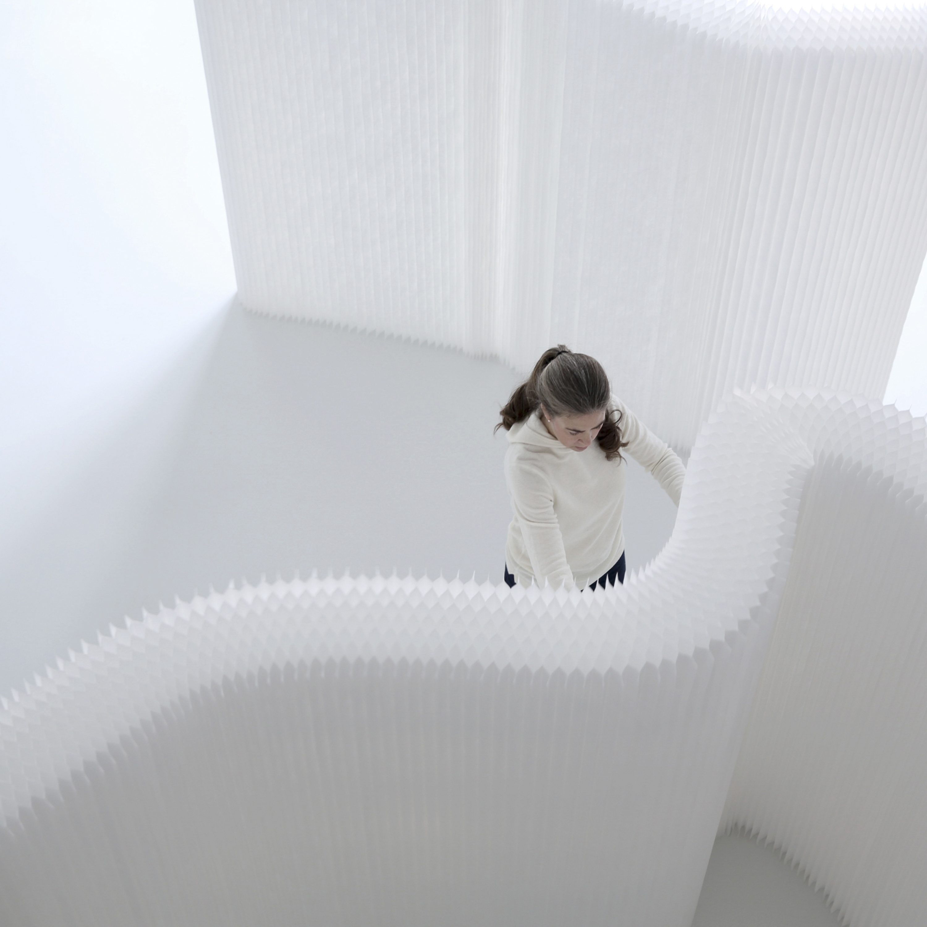 Display product textile softwall | flexible freestanding partition from manufacturer molo