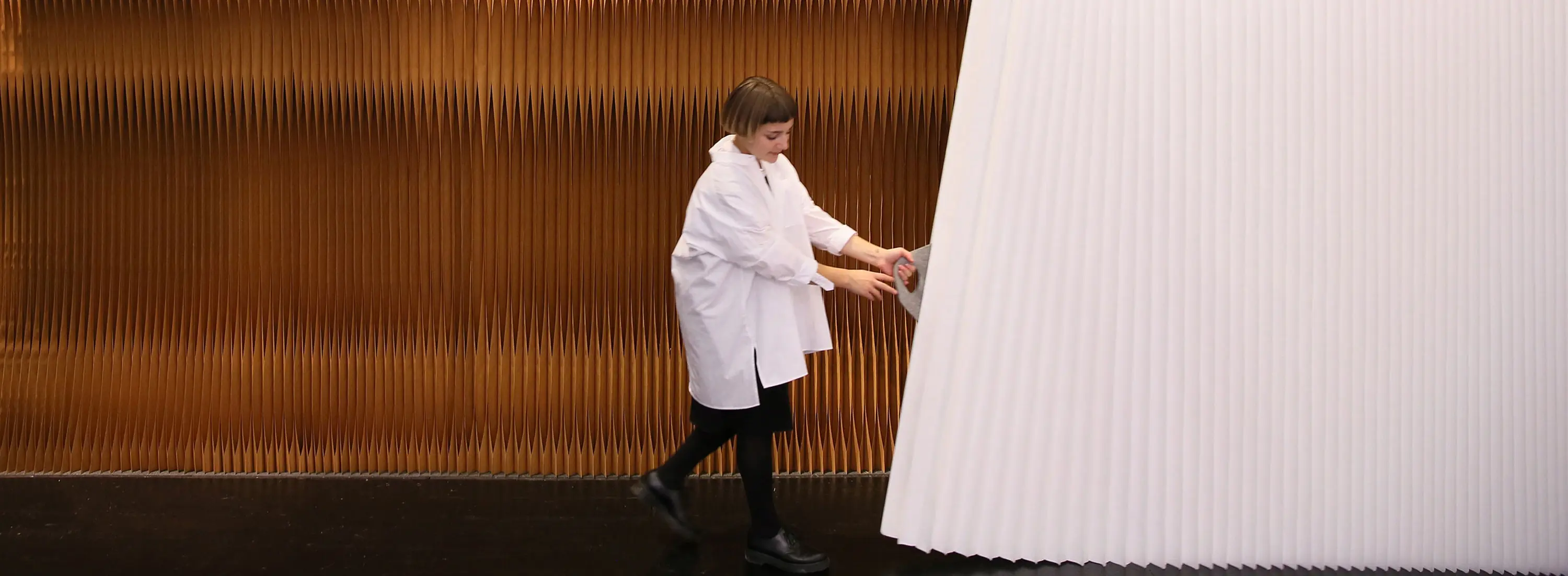 molo - wool felt handles for softwall