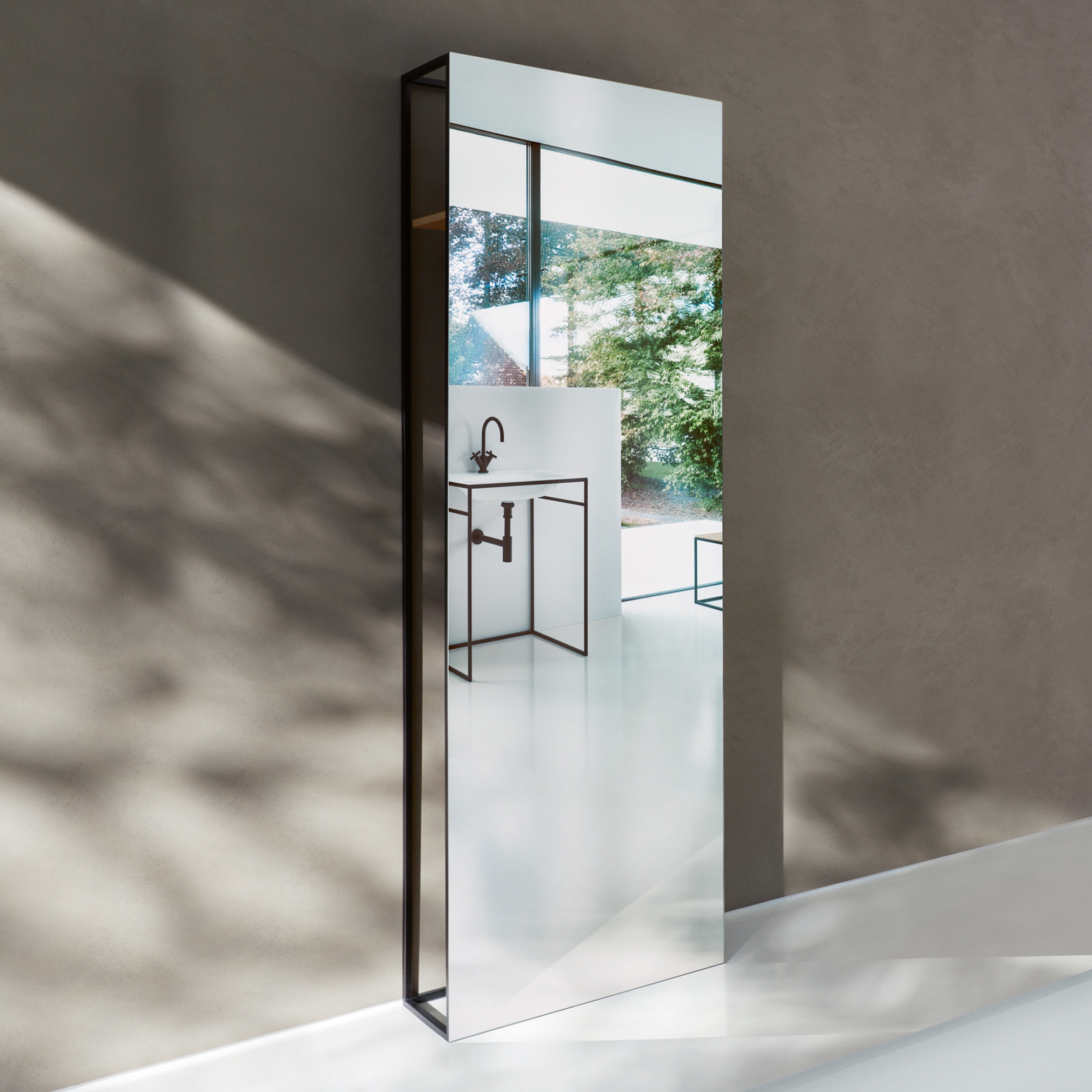 Mostrar el producto BetteLux Shape Espejo de Pie del fabricante Bette