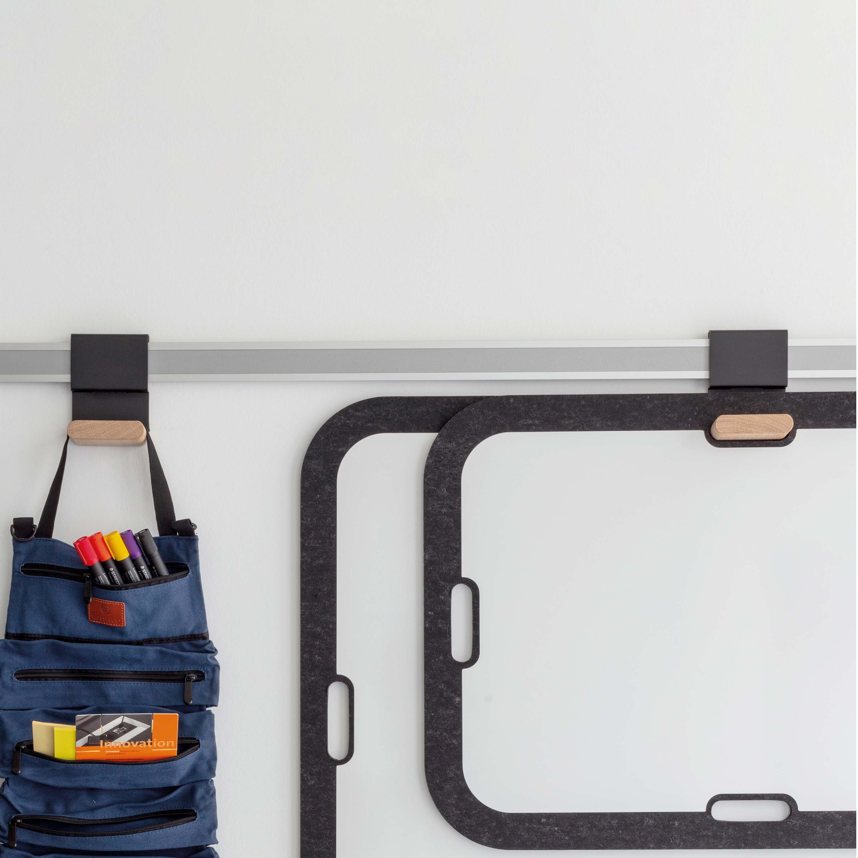 Display product WINEA FLEXUP | Wall rail for whiteboards from manufacturer WINI Büromöbel
