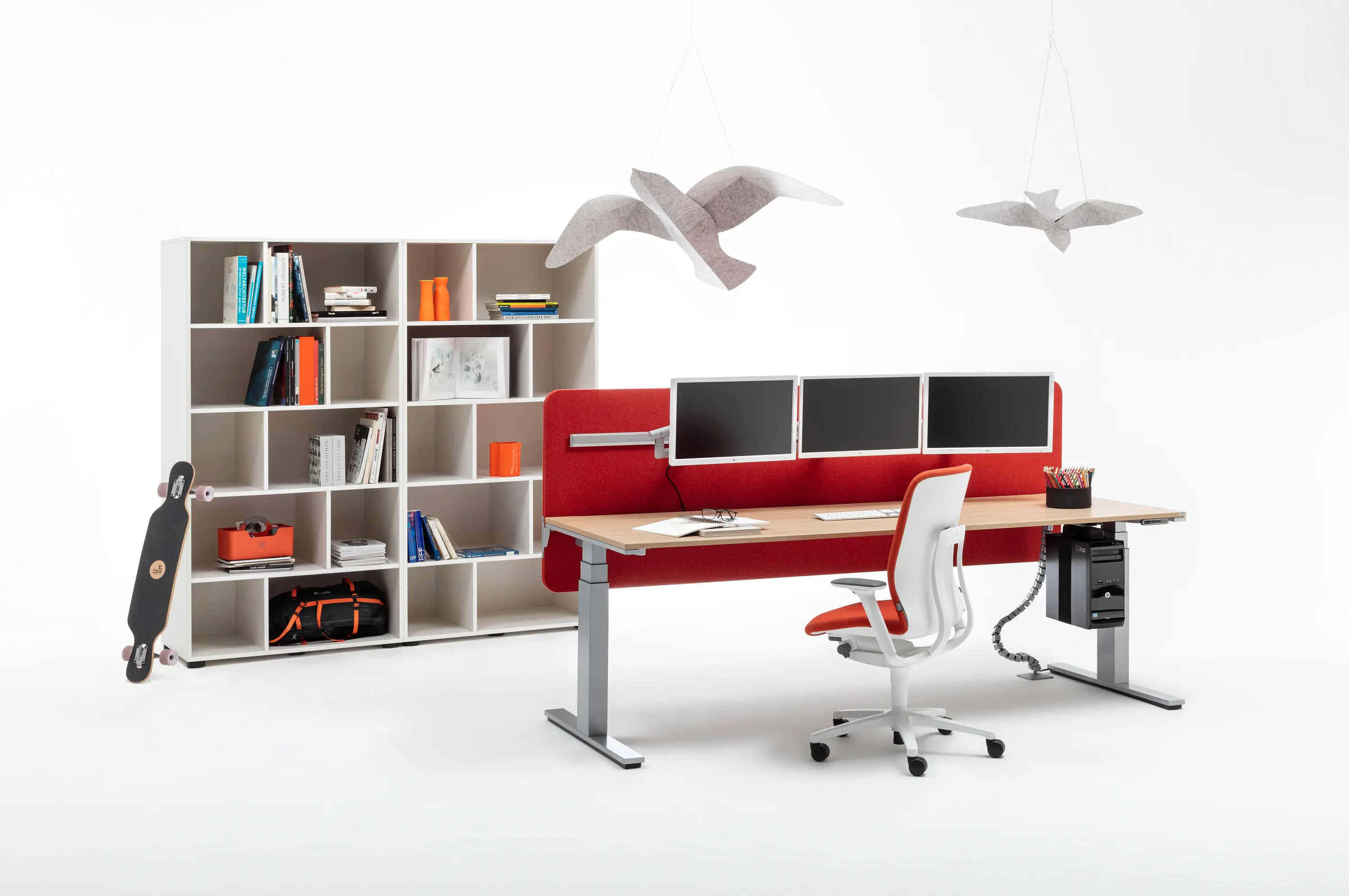 WINI Büromöbel - WINEA SONIC | Dietro il tavolo