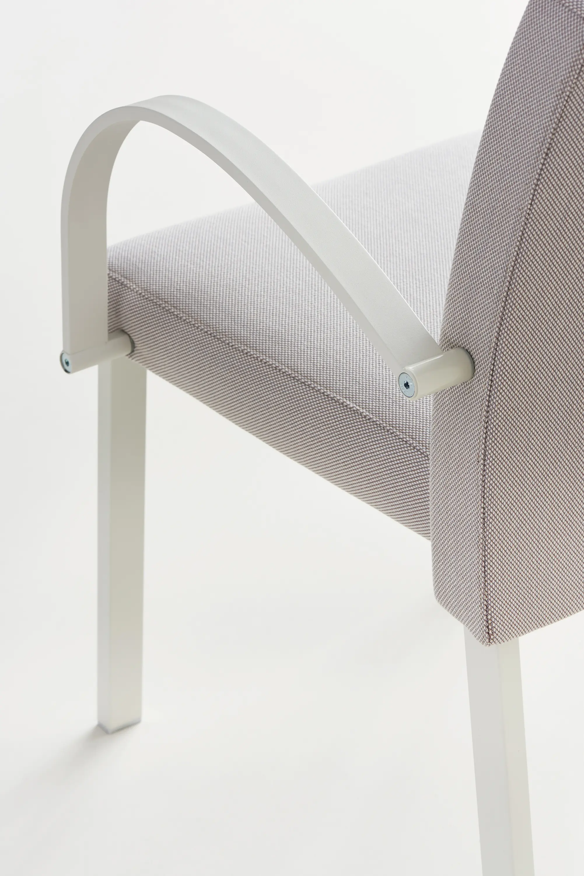 Segis - Gallery Arm Chair