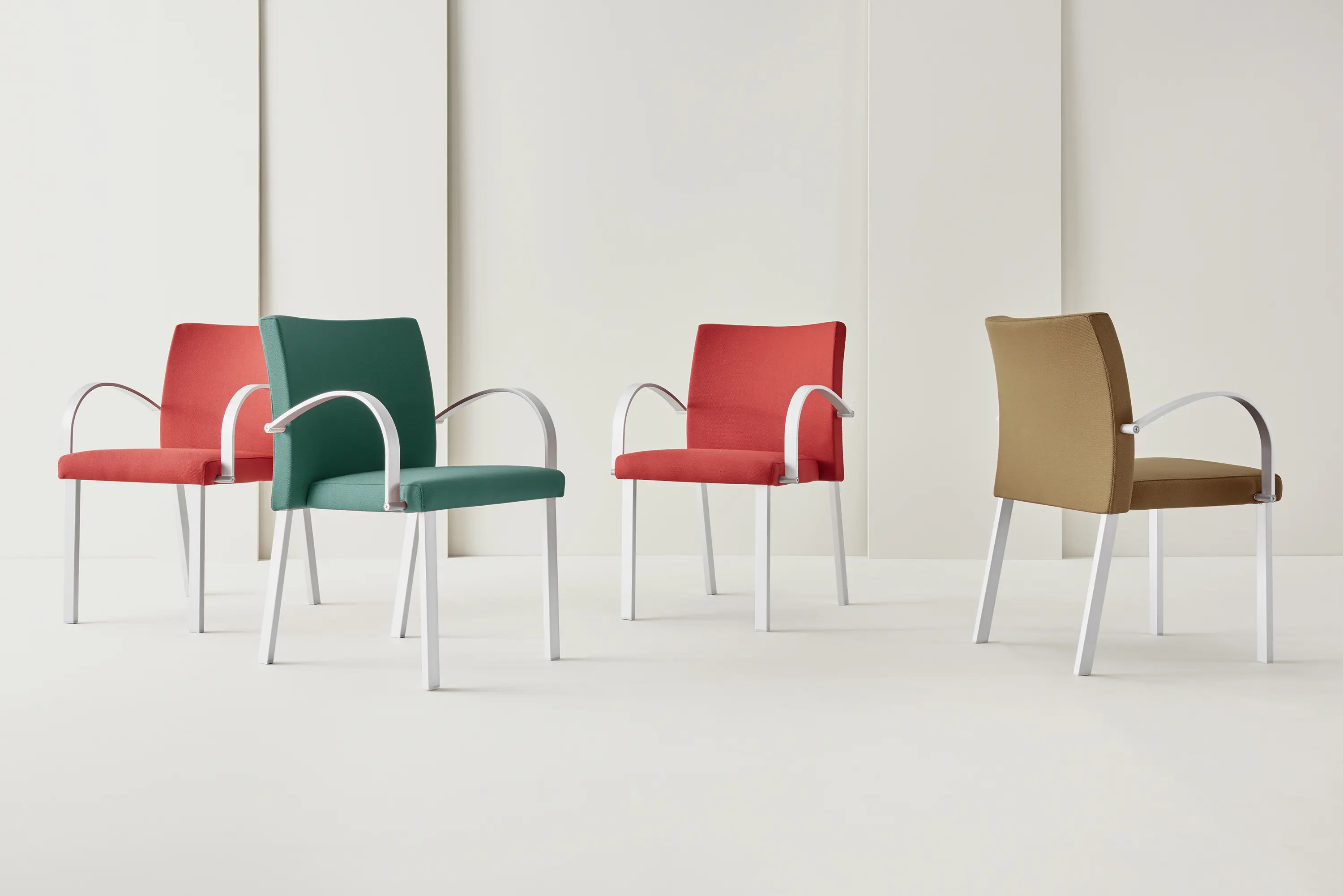 Segis - Gallery Arm Chair