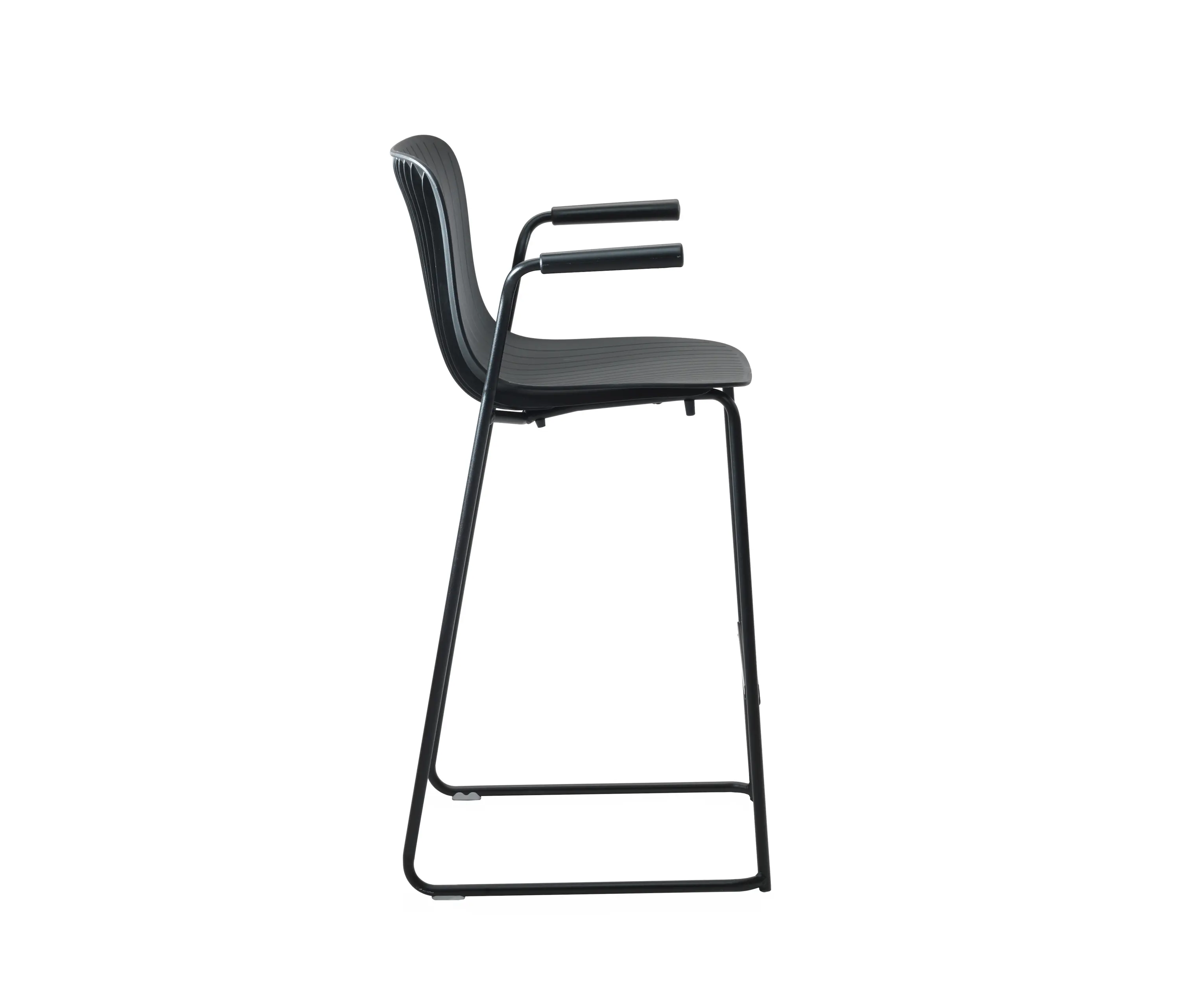 Segis - Dragonfly | Stackable stool with armrests