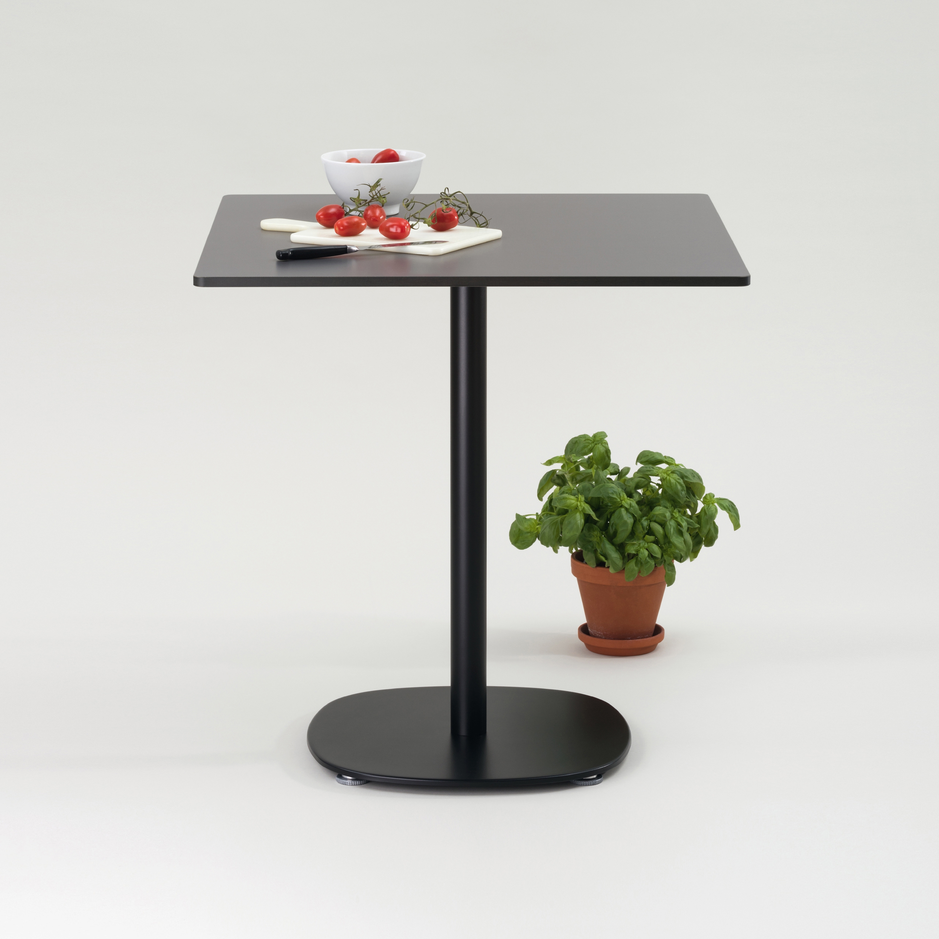 OUTDOOR FURNITURE
