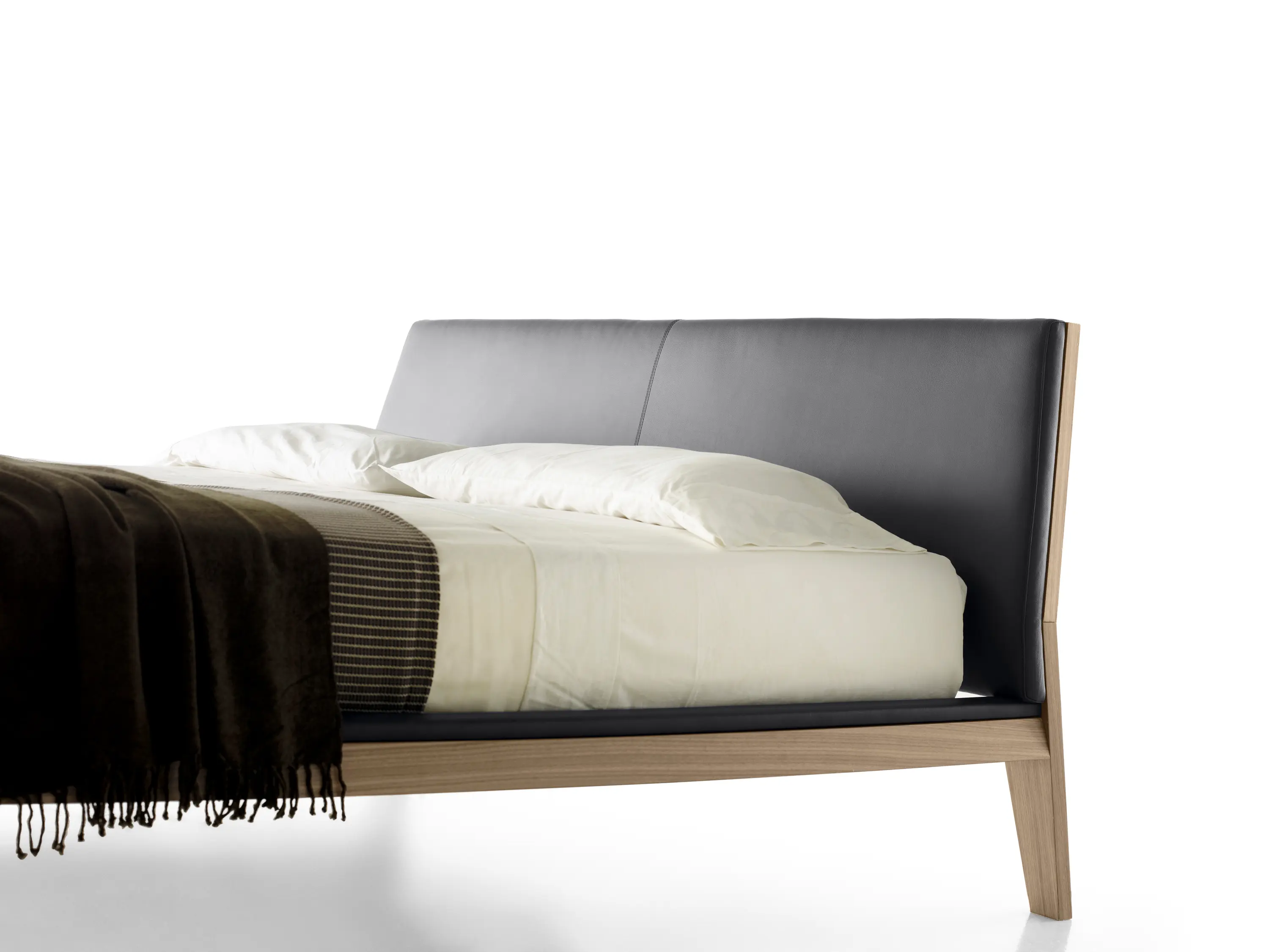 TREKU - Cama Bed