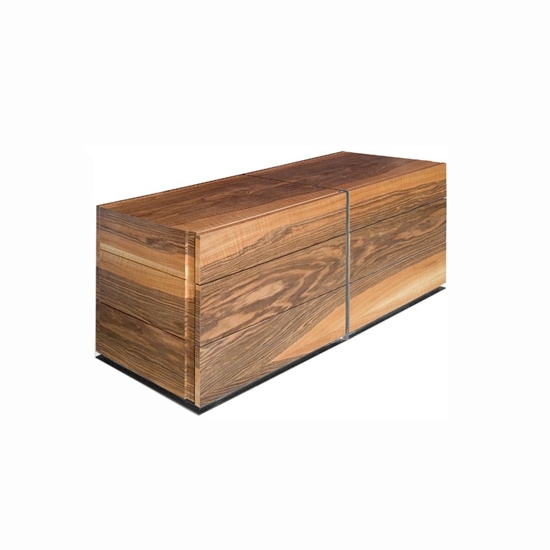 Afficher le produit Low chest-of-drawers du fabricant Dessiè