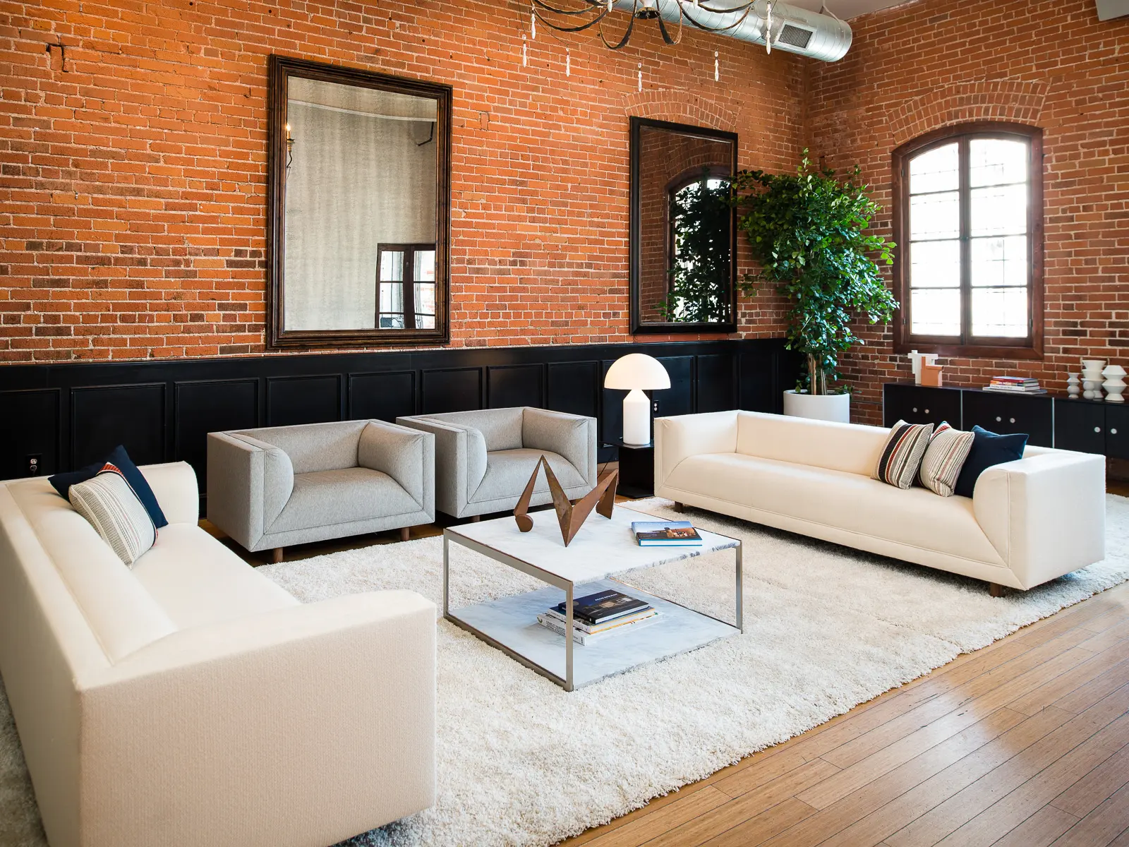 Herman Miller - H Frame Table