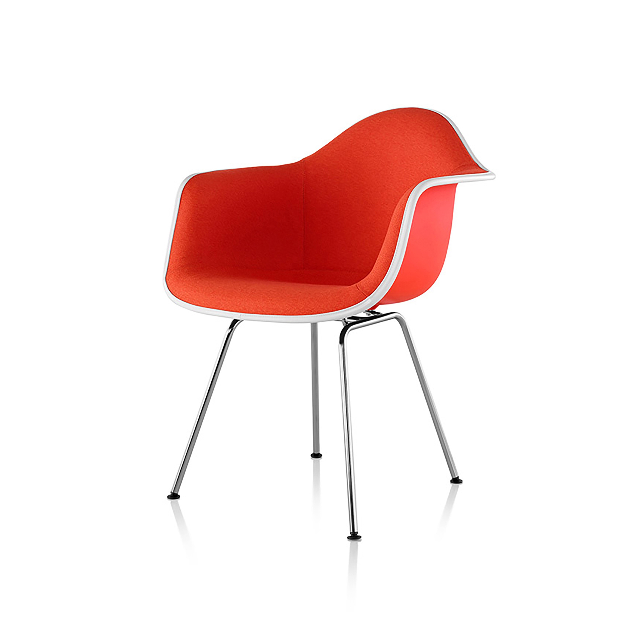 Mostra il prodotto Eames Molded Fiberglass Armchair del produttore Herman Miller