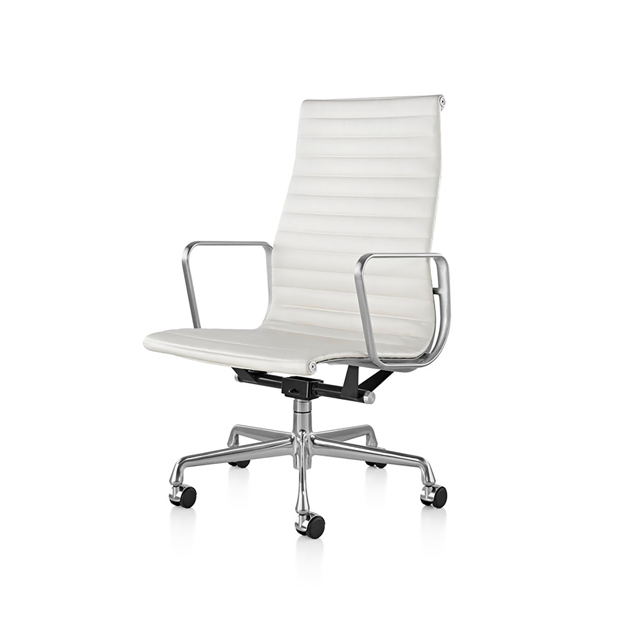 Eames Aluminum Group Executive Chair