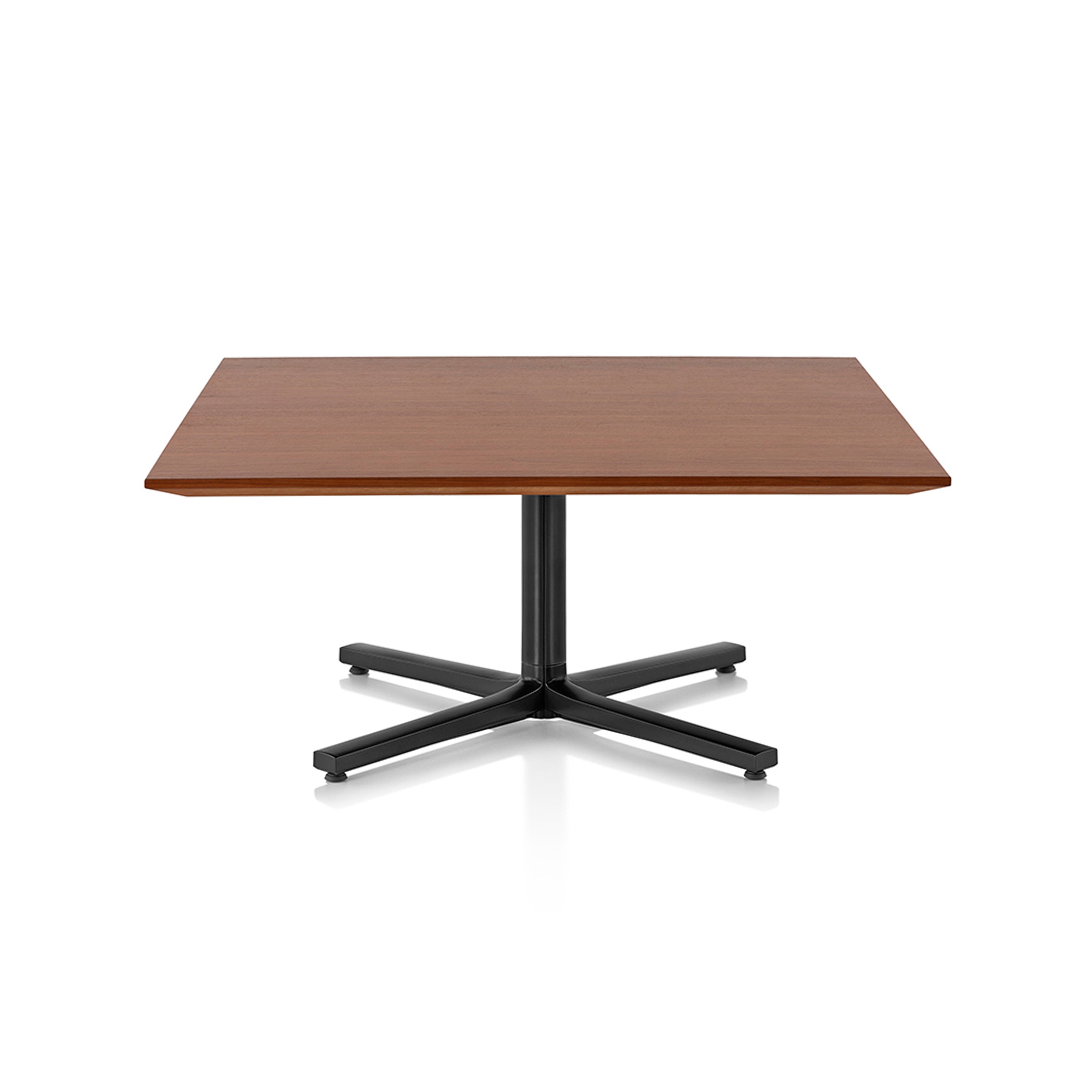 Afficher le produit Everywhere Tables du fabricant Herman Miller