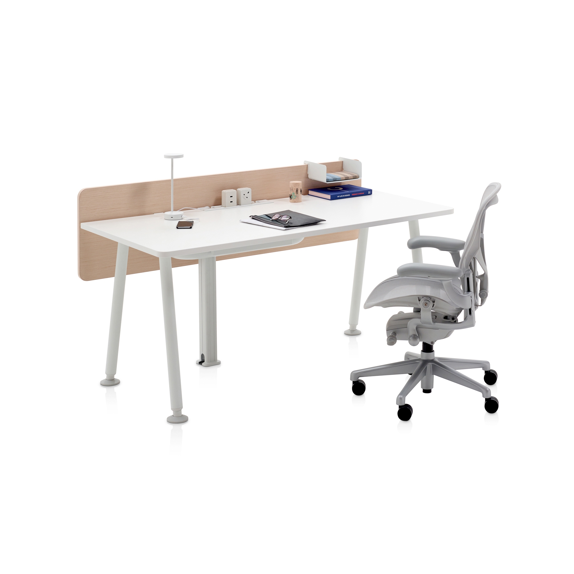 Display product Memo from manufacturer Herman Miller