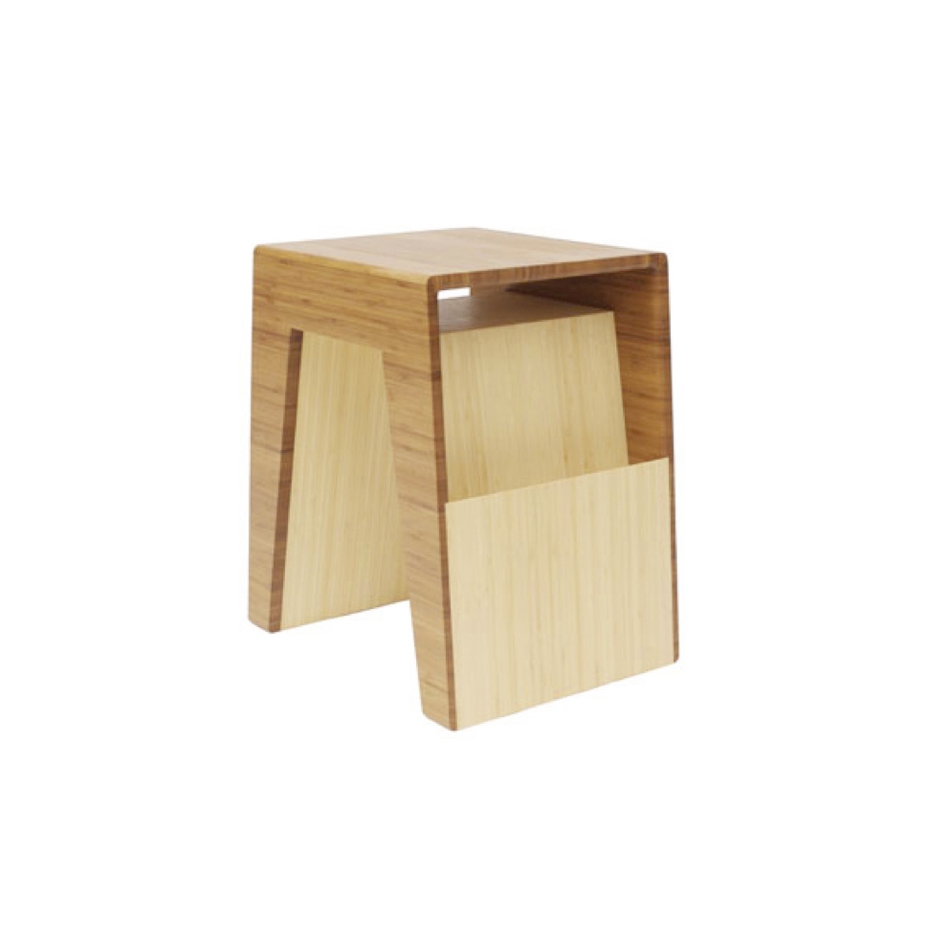 Afficher le produit Hollow End Table du fabricant Brave Space Design
