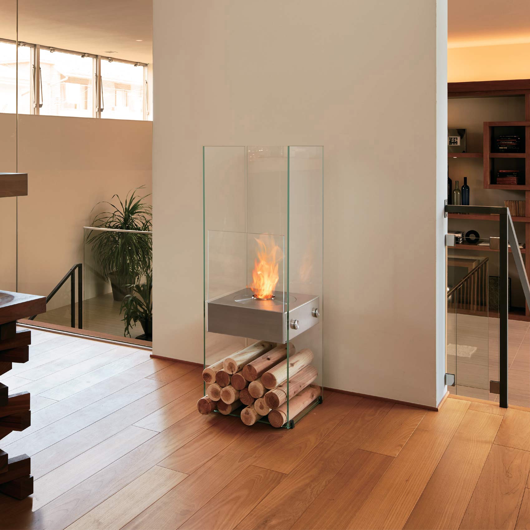 Display product Ghost from manufacturer EcoSmart Fire