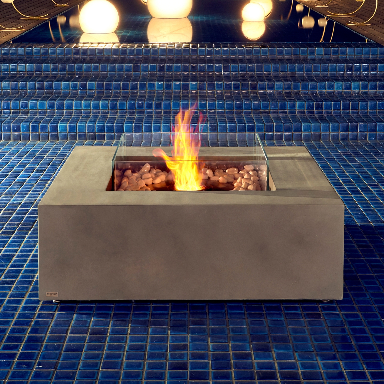 Display product Base 40 from manufacturer EcoSmart Fire