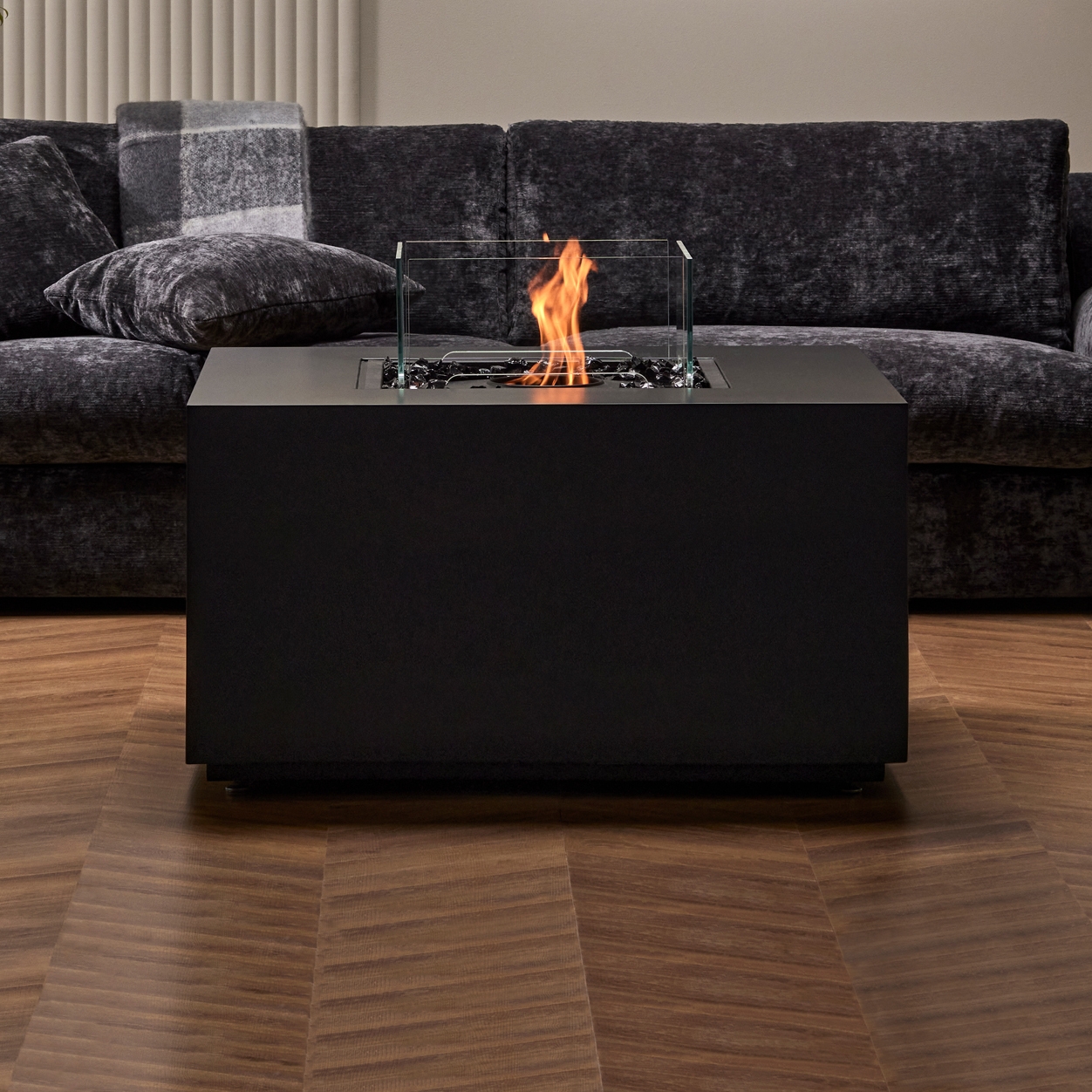 Display product Chaser 38 from manufacturer EcoSmart Fire