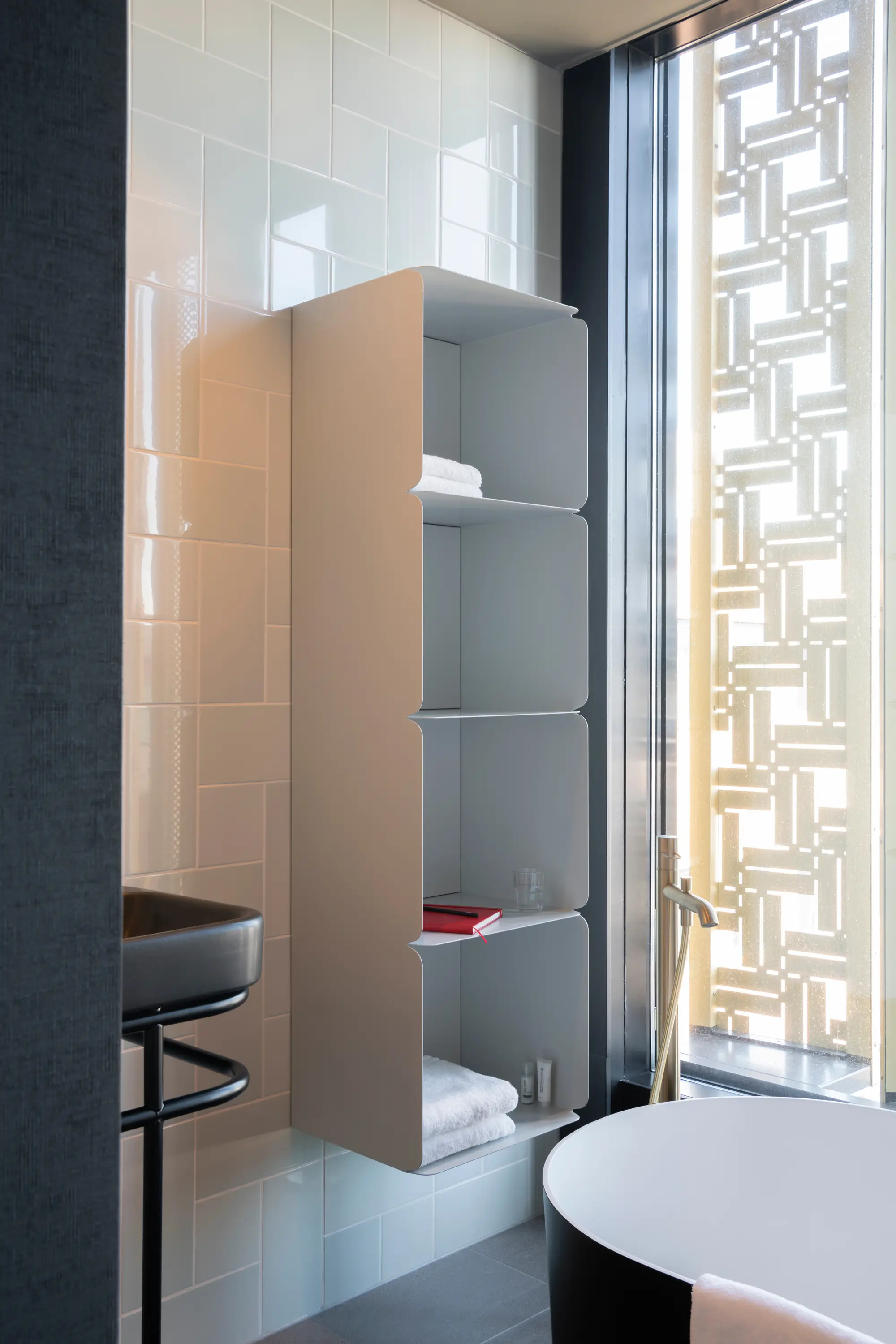 Quodes - Collar bookcases | wallmounted