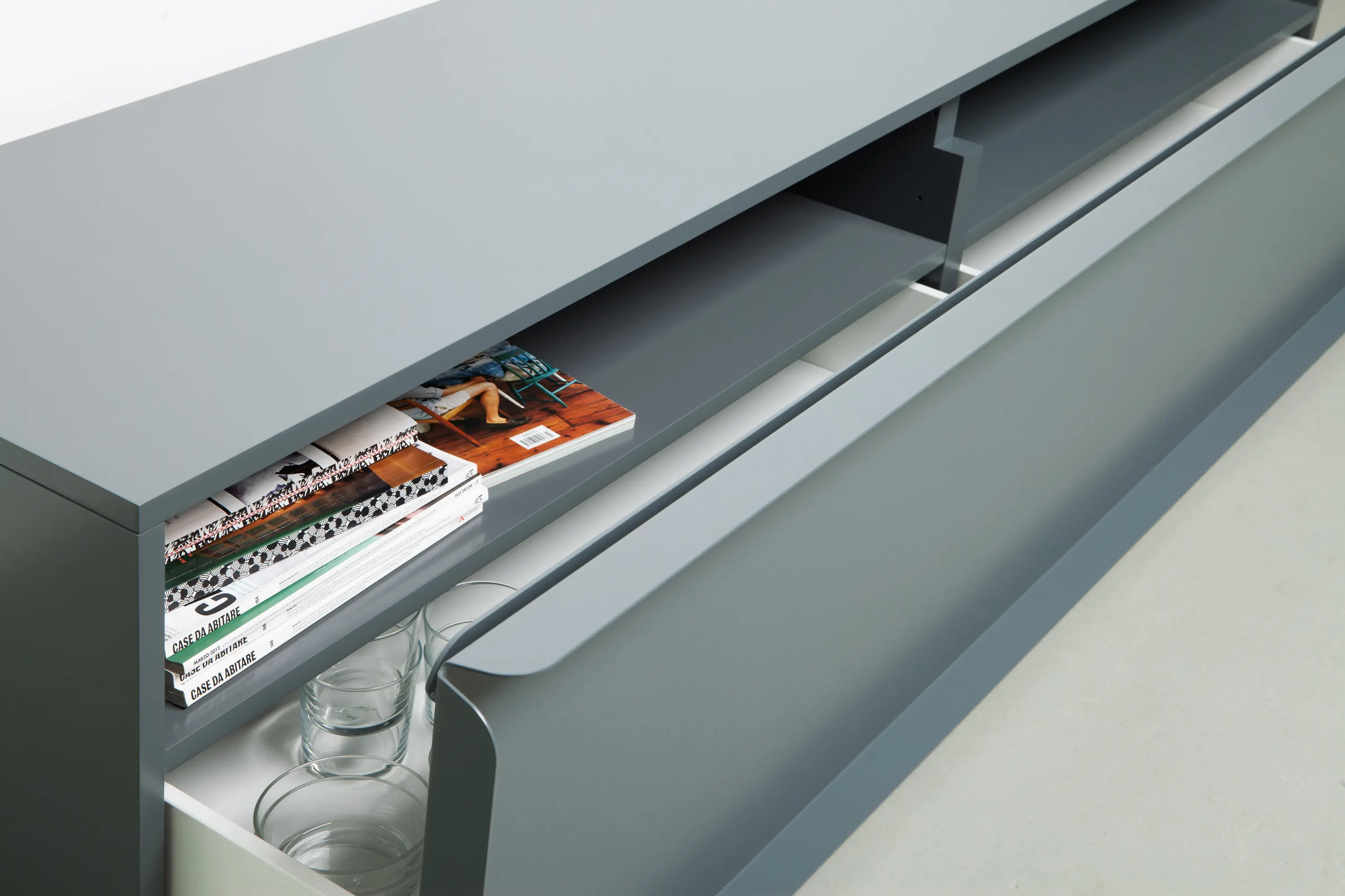 Quodes - Collar bookcases | freestanding or wallmounted