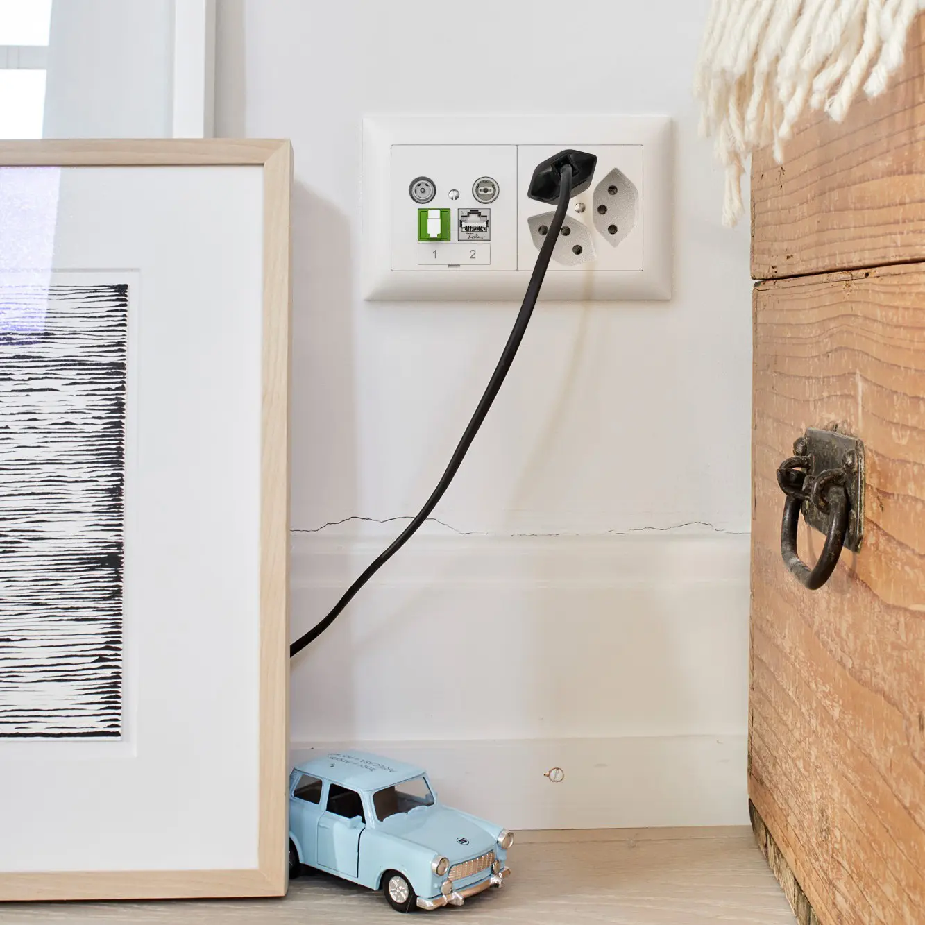 Feller - Technique de communication et des réseaux | EDIZIO.liv EASYNET Kit de montage pour quatre modules de raccordement RJ45 S-One