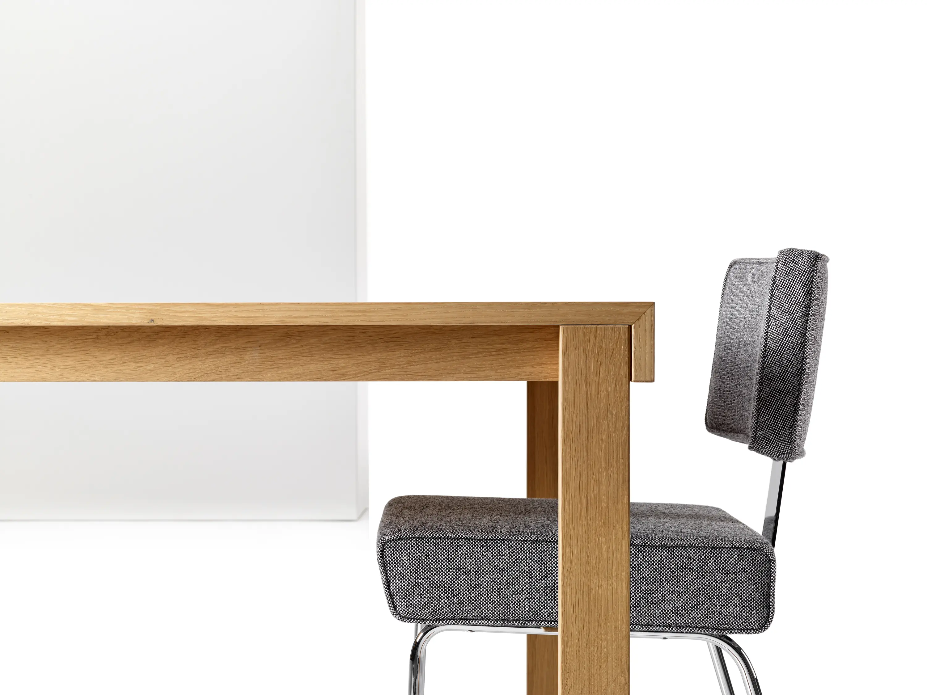 VS - Dinette Table